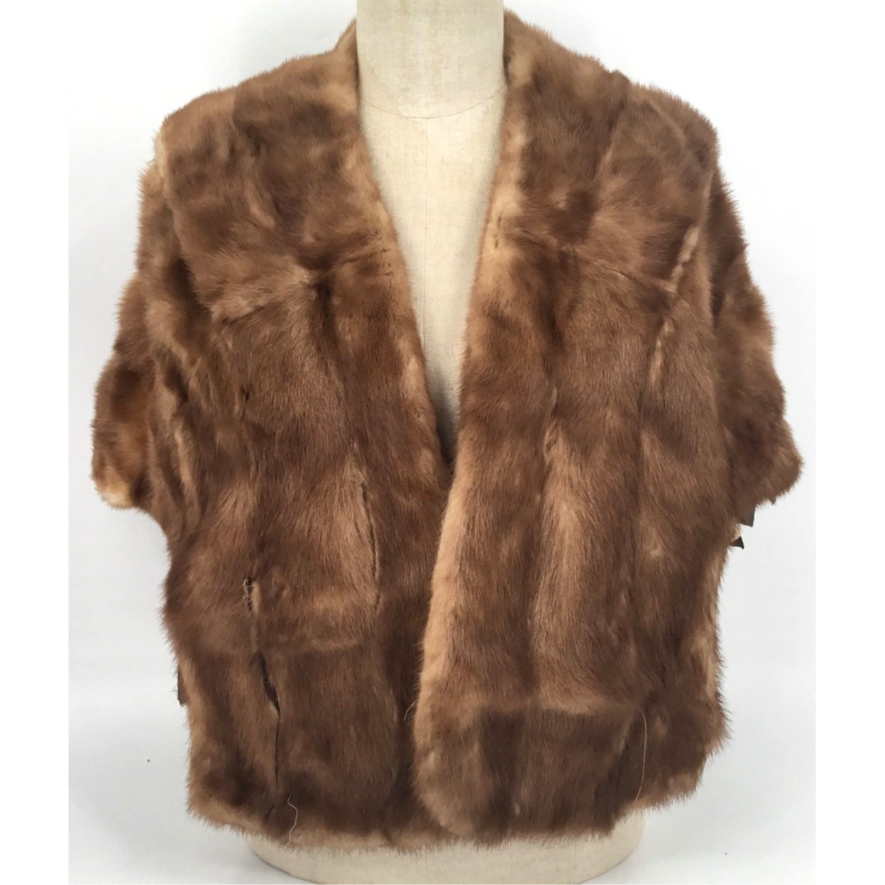 Vintage Evans Furs Davison’s Genuine Fur Capelet Stole Brown Damaged 17″ Collar