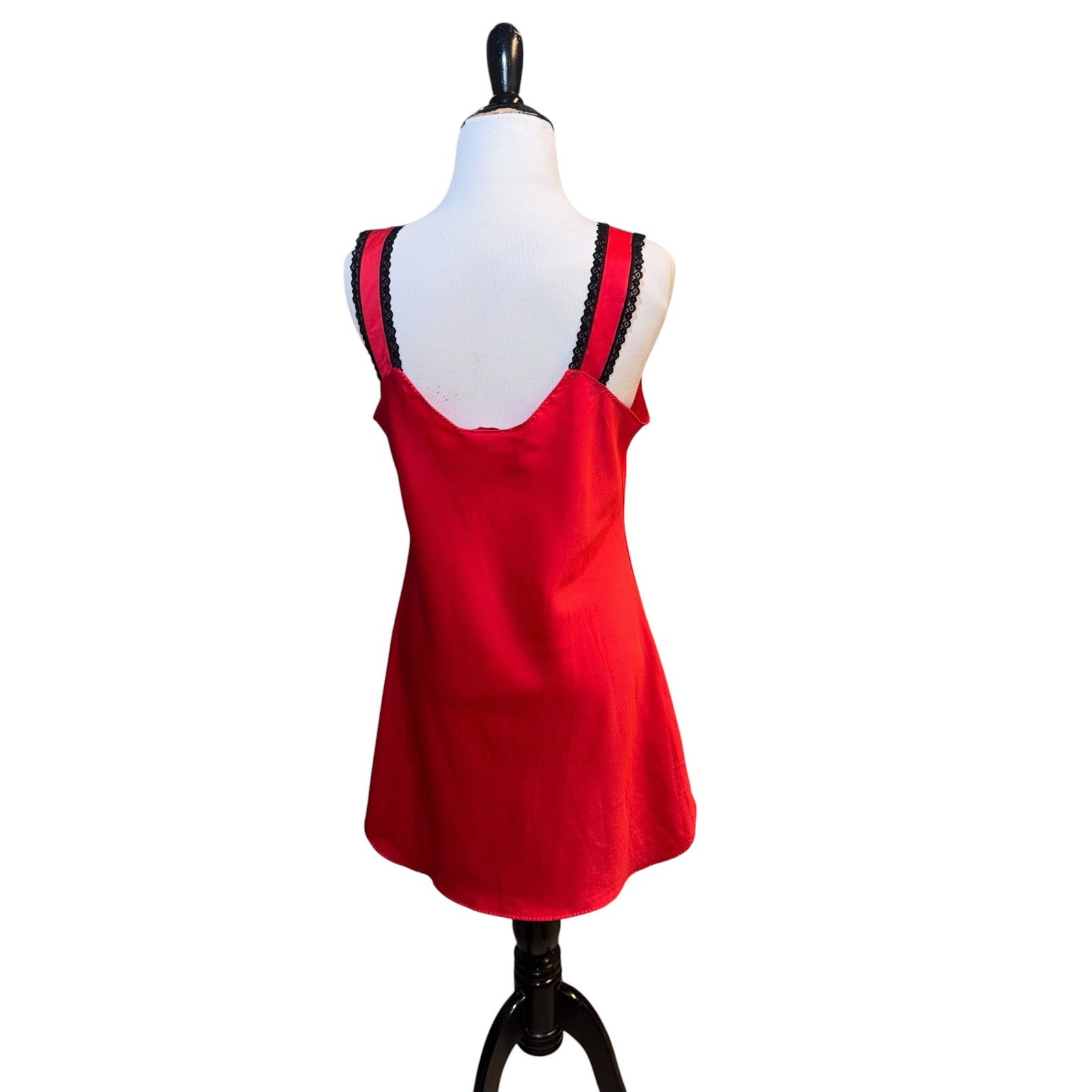 Etage by Brandywine Women’s M Medium Vintage Nighty Slip Nylon Red Black Lace