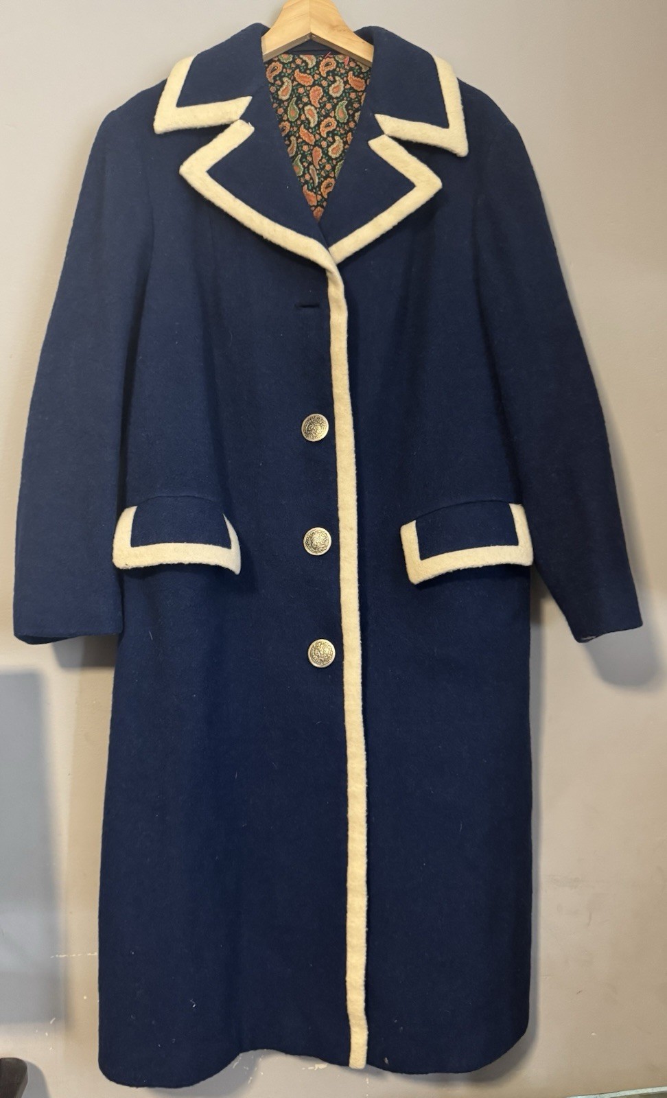 1970s West German Loden Wool Coat – Bavarian Coin Buttons Paisley Lined M/L