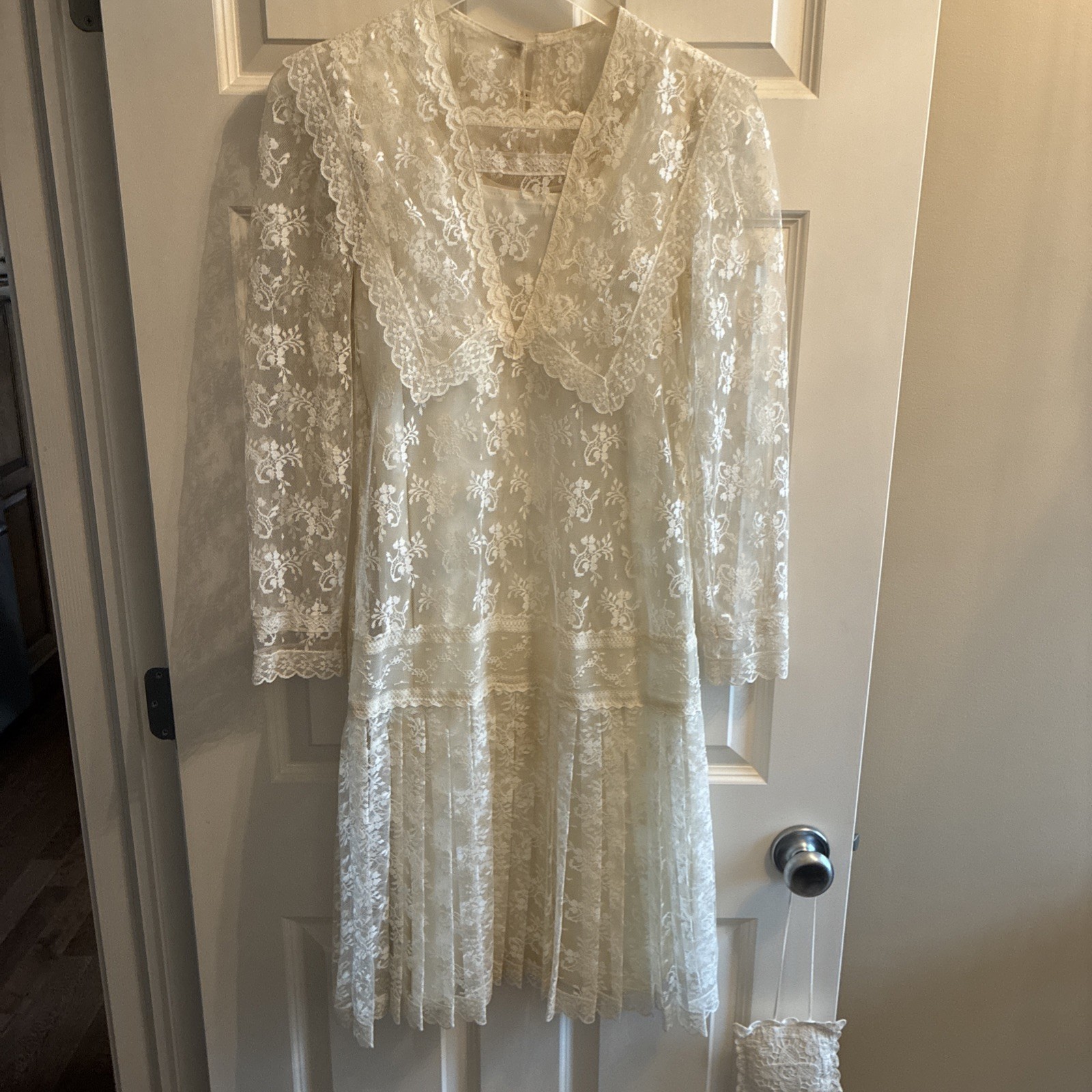 GUNNE SAX JESSICA McCLINTOCK 1980s Lace Dress Estimated Size 4