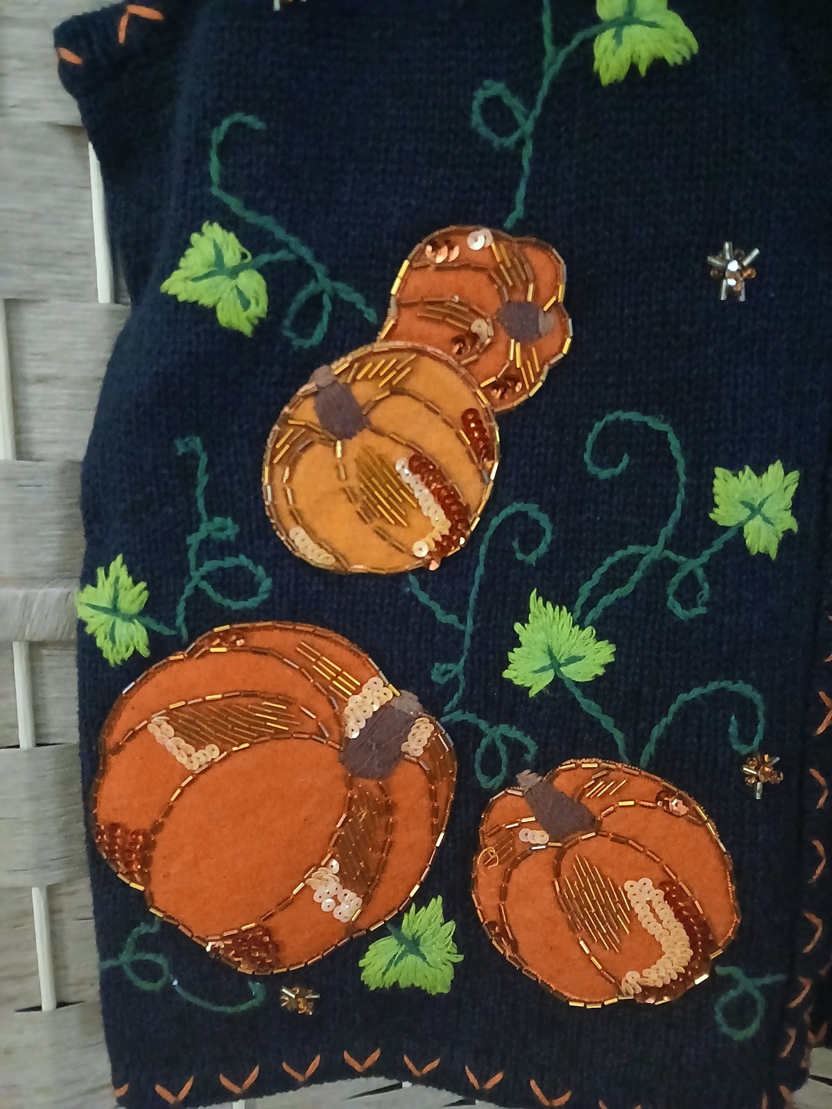 Vintage Knit Autumn Embroidered Beaded Pumpkin Vest Sz M Fall Halloween