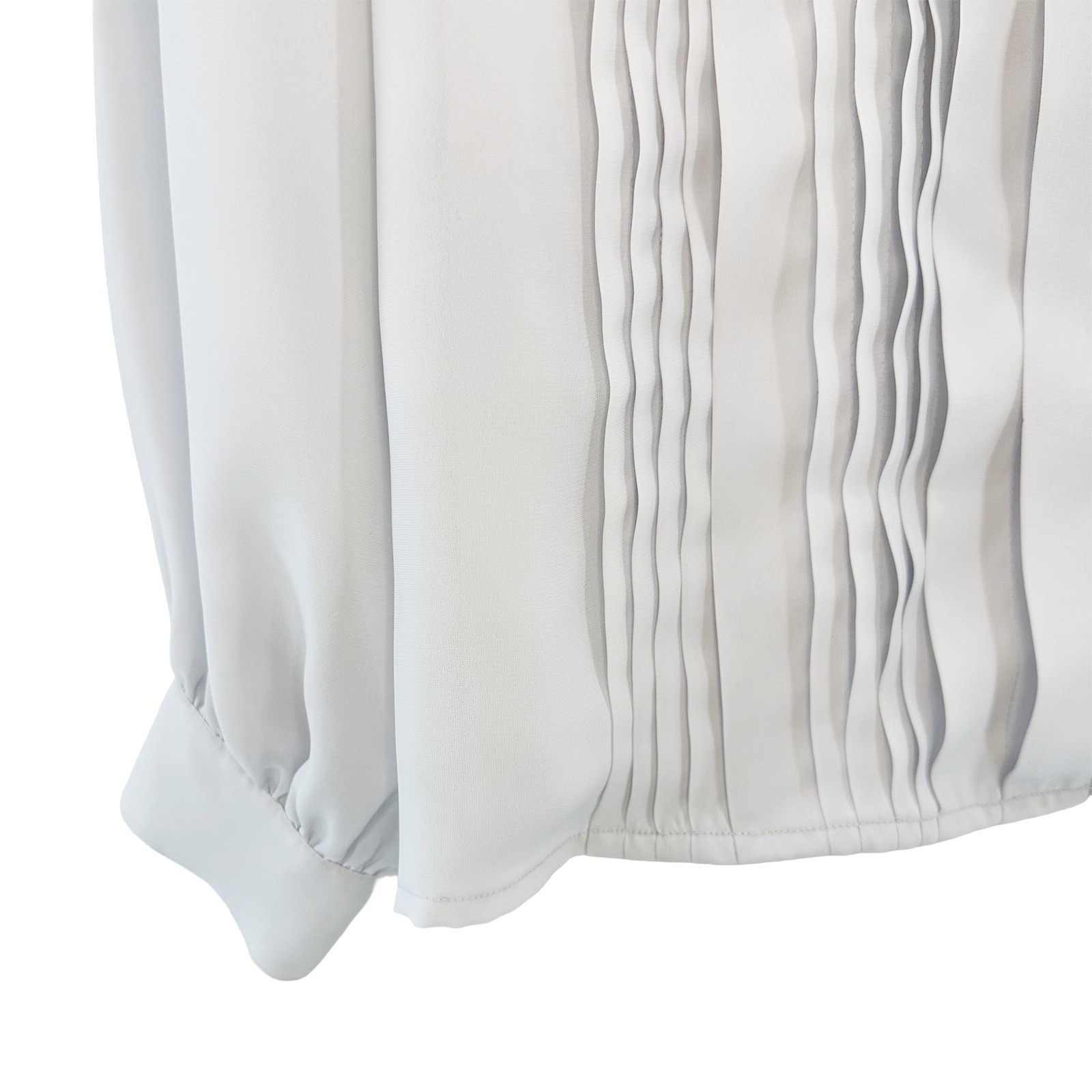 ALLISON SMITH Vintage Pleated Blouse • 16 • light gray • chic office preppy