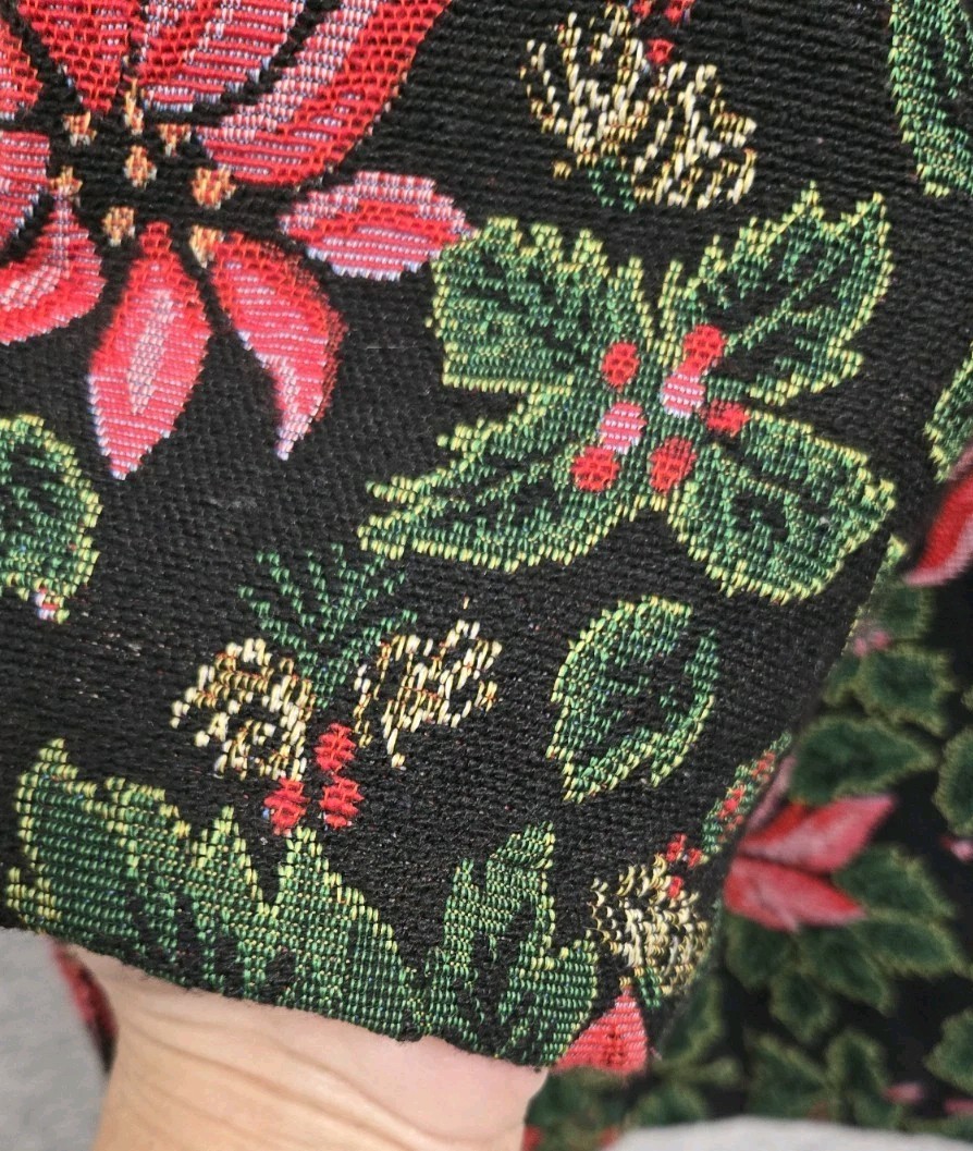 Tudor Court Women Sz Lg Denim Poinsetta Print W/ Sequins Jeans Jacket Holiday