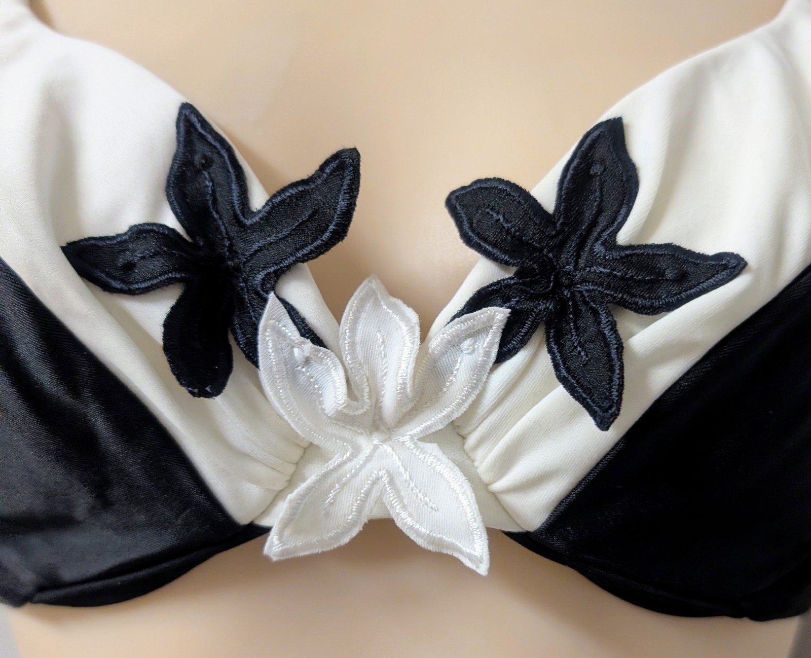 Cole Of California Bikini Vintage 80’s Rare Dead Stock B&W NWT S