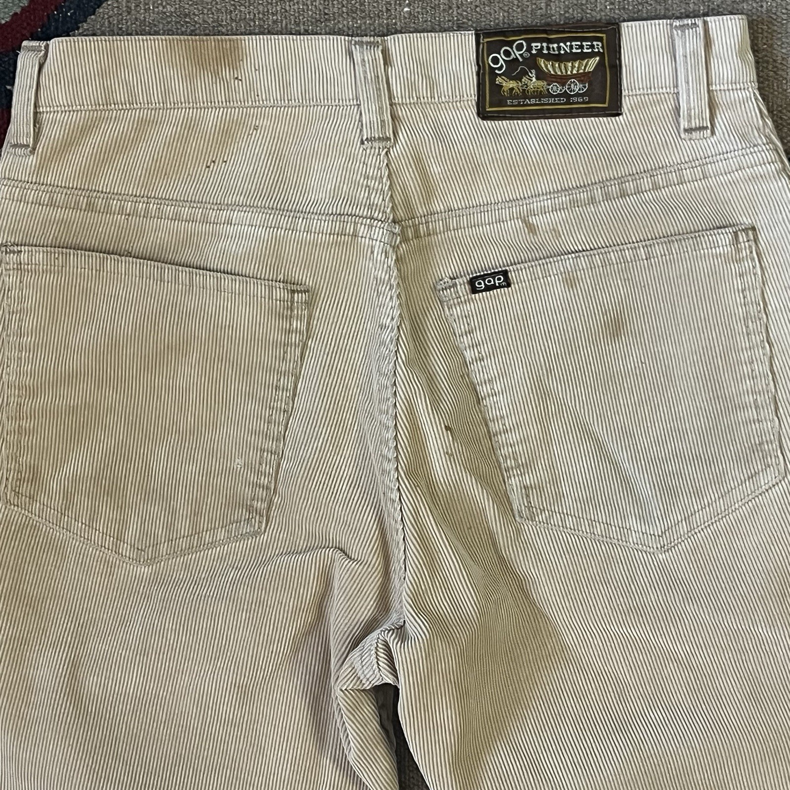 Vintage 80s Gap Pioneer Corduroy Pants Womens 28×30 Beige Distressed Cords