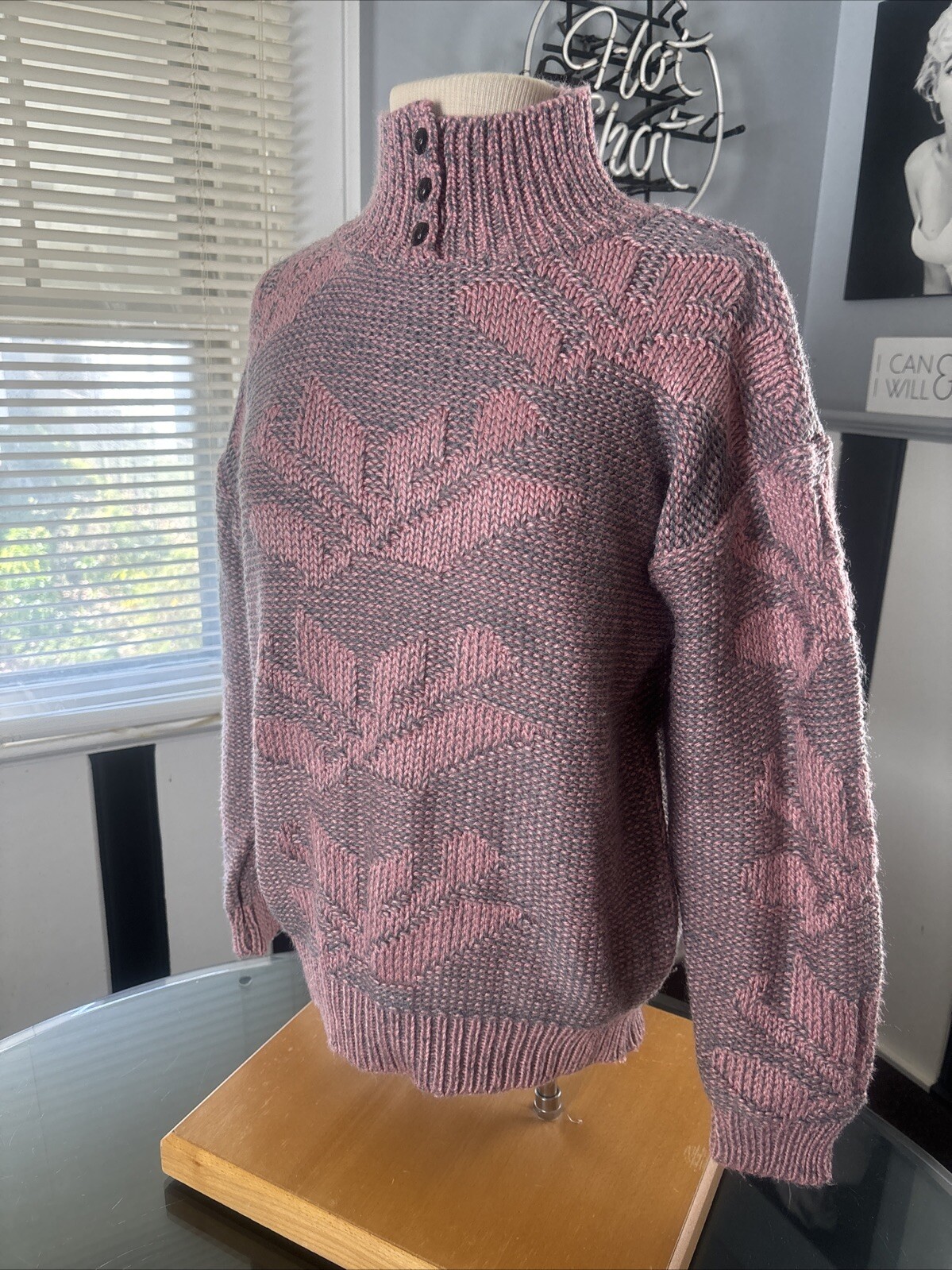 VTG 80s 90s Women’s Sweater Pink Grey Medium Acrylic Thick Knit Stefano