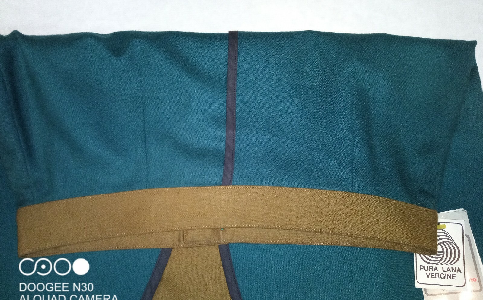 Winter Pure Wool Bicolor Hipster or Yellow Solid Color 42 to 46 Years ’80