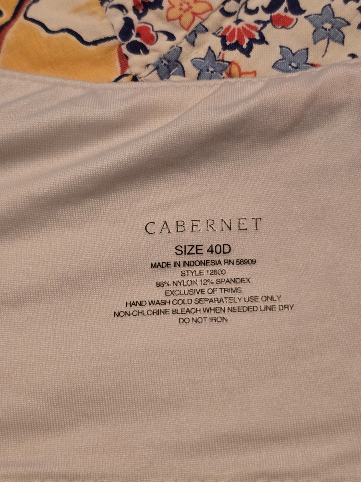 VINTAGE CABERNET #12600 WHITE 40D FRONT-CLOSURE LINED BRA
