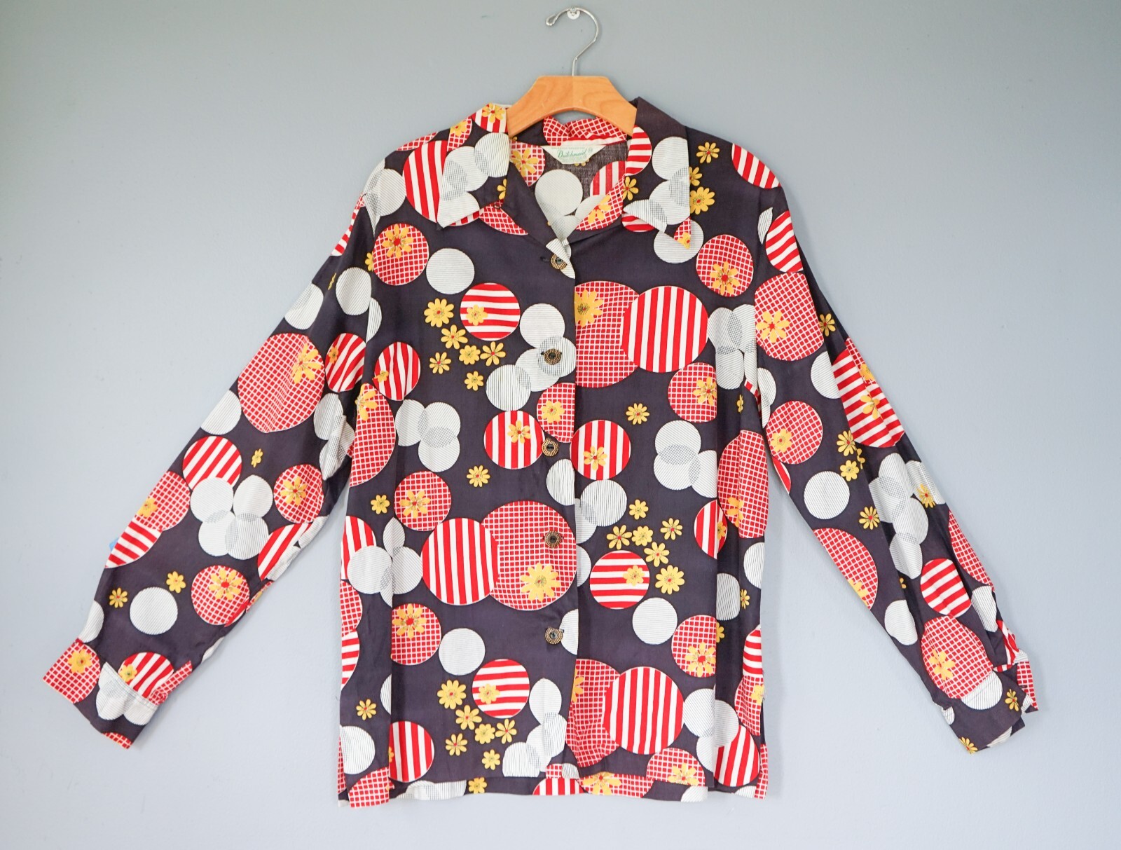 Dutchmaid Vintage 70s Daisy Polkadot Women Button Shirt Size 38 Retro Hippie