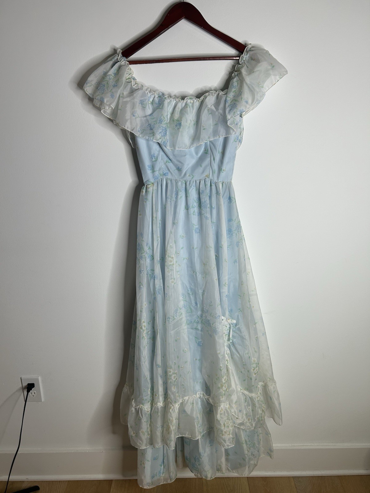 Vintage 1970’s Dress Blue Floral Fit Flare Aline Prom Party ￼