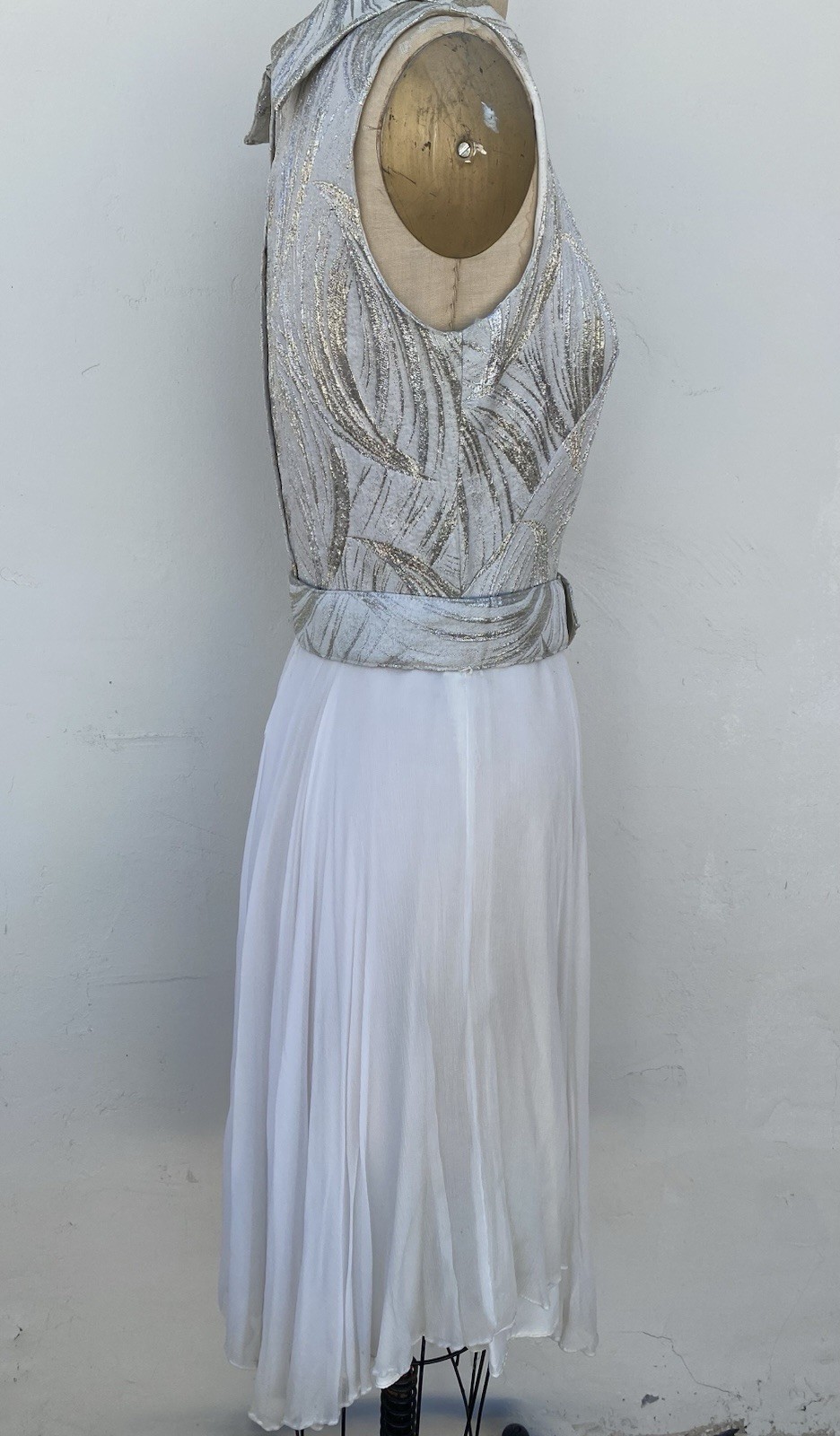 Vintage Elinor Gay Silver Threads with Cream Skirt Cocktail Dress