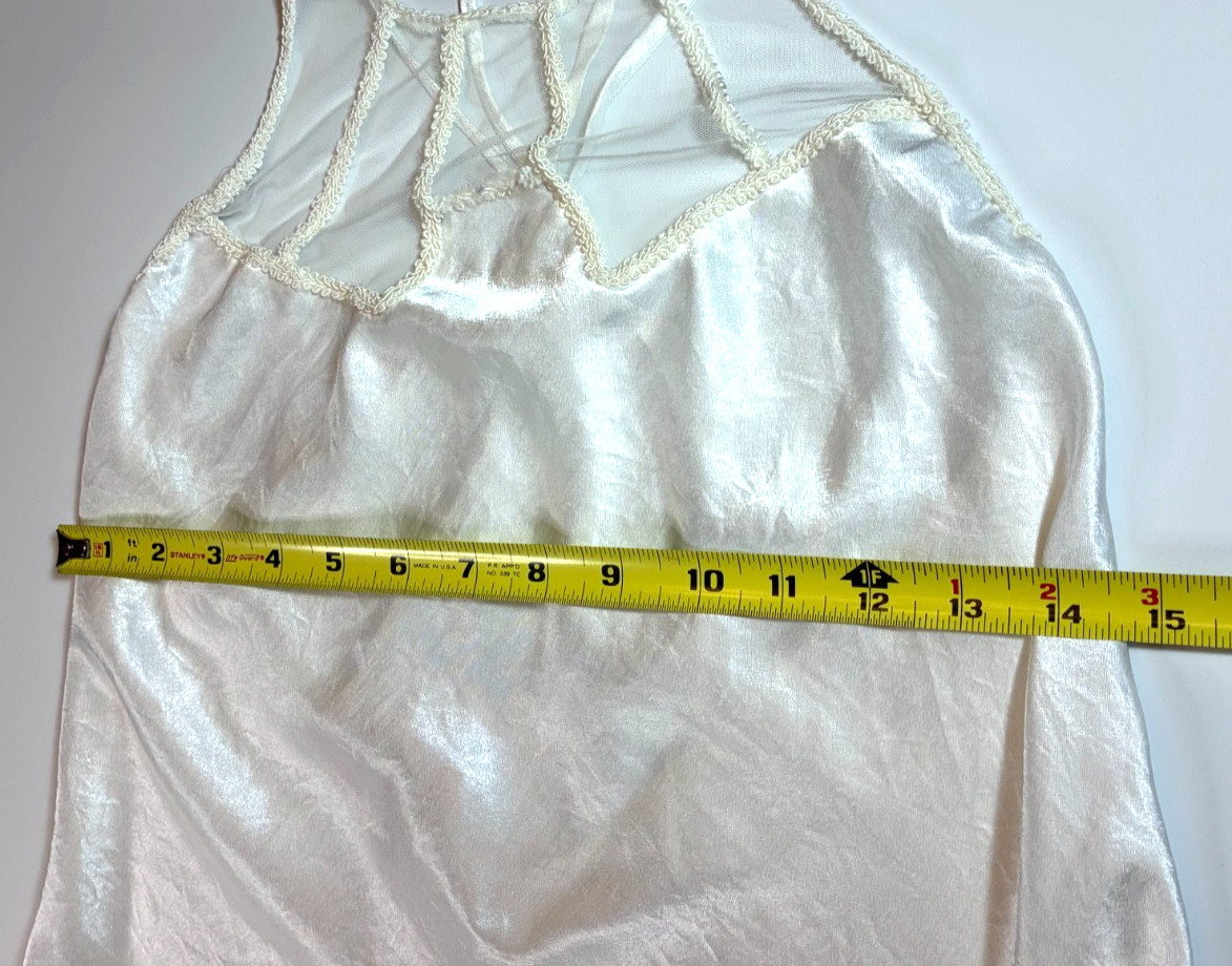 Vintage VICTORIA’s SECRET Ivory LONG NIGHTGOWN Small HALTER BACKLESS Gold Label
