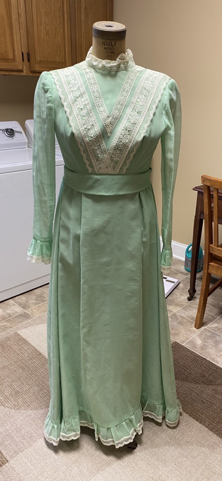 Vtg 70s Mint Green Chiffon Maxi Bridesmaid Dress Lace trim, high neck