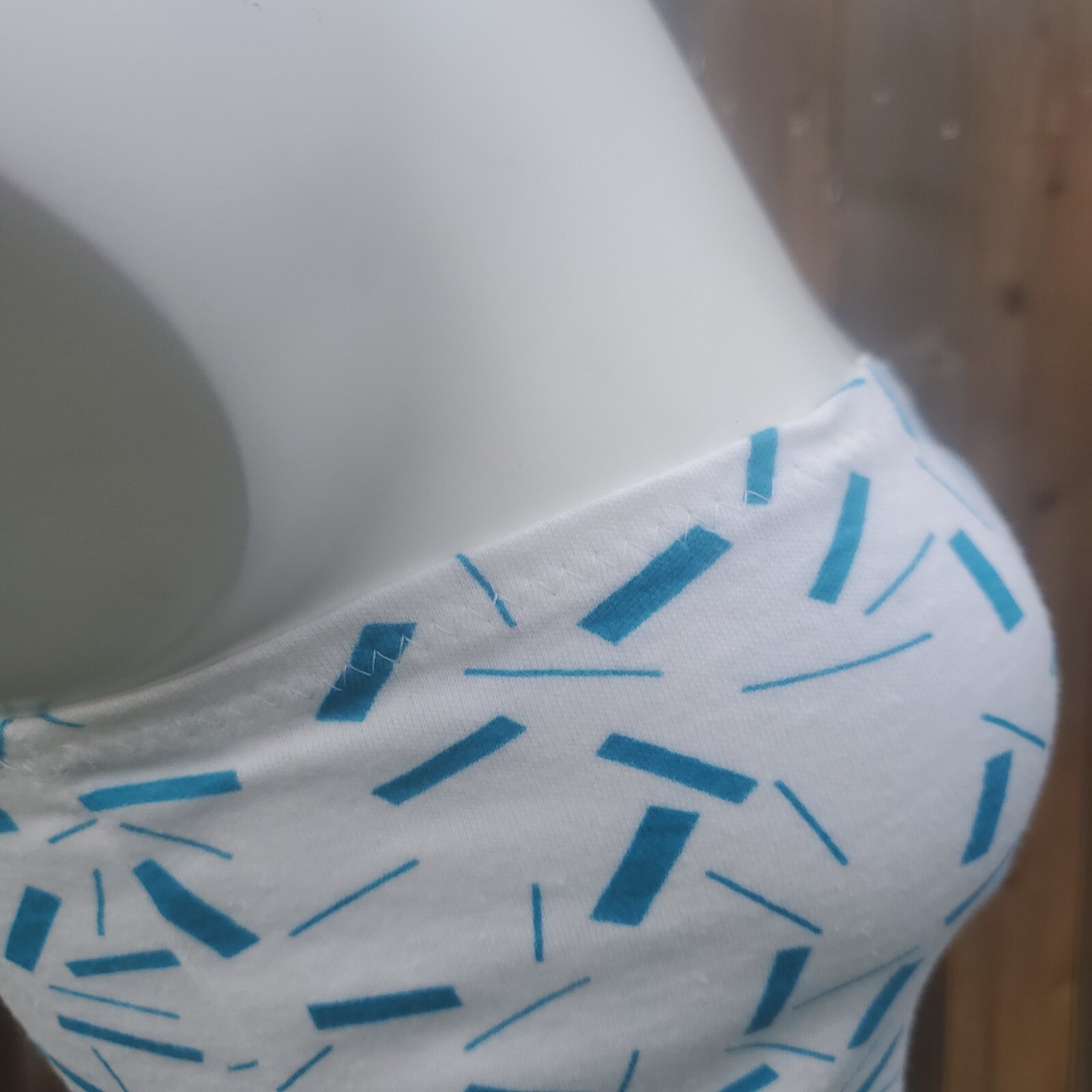 Vintage 1980’s 50/50 Tube Top White with Blue Print Single Stitch Made in USA