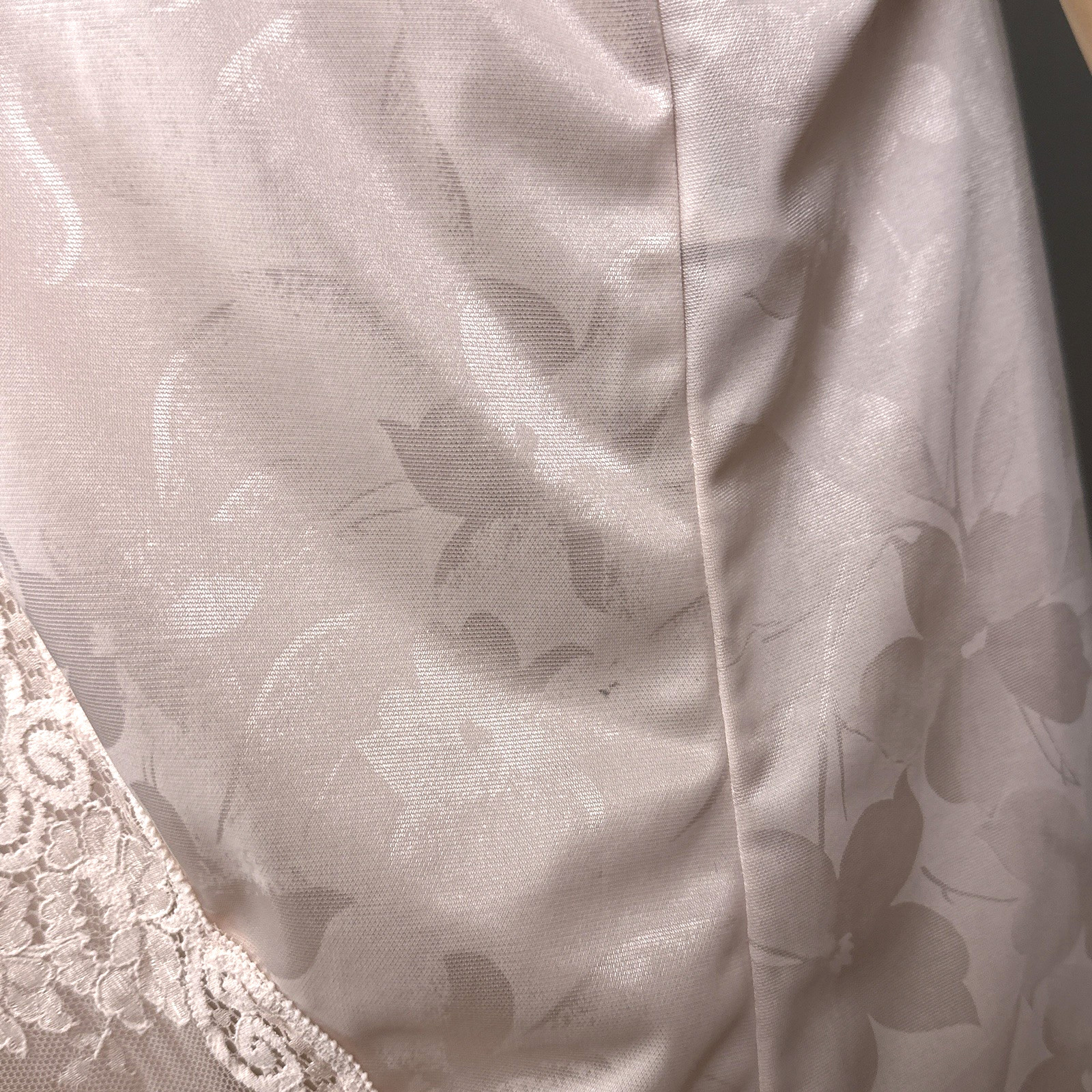 Vintage JCPenney Intimate Thoughts Camisole Size Large Wide Sheer Lace Pink Cami