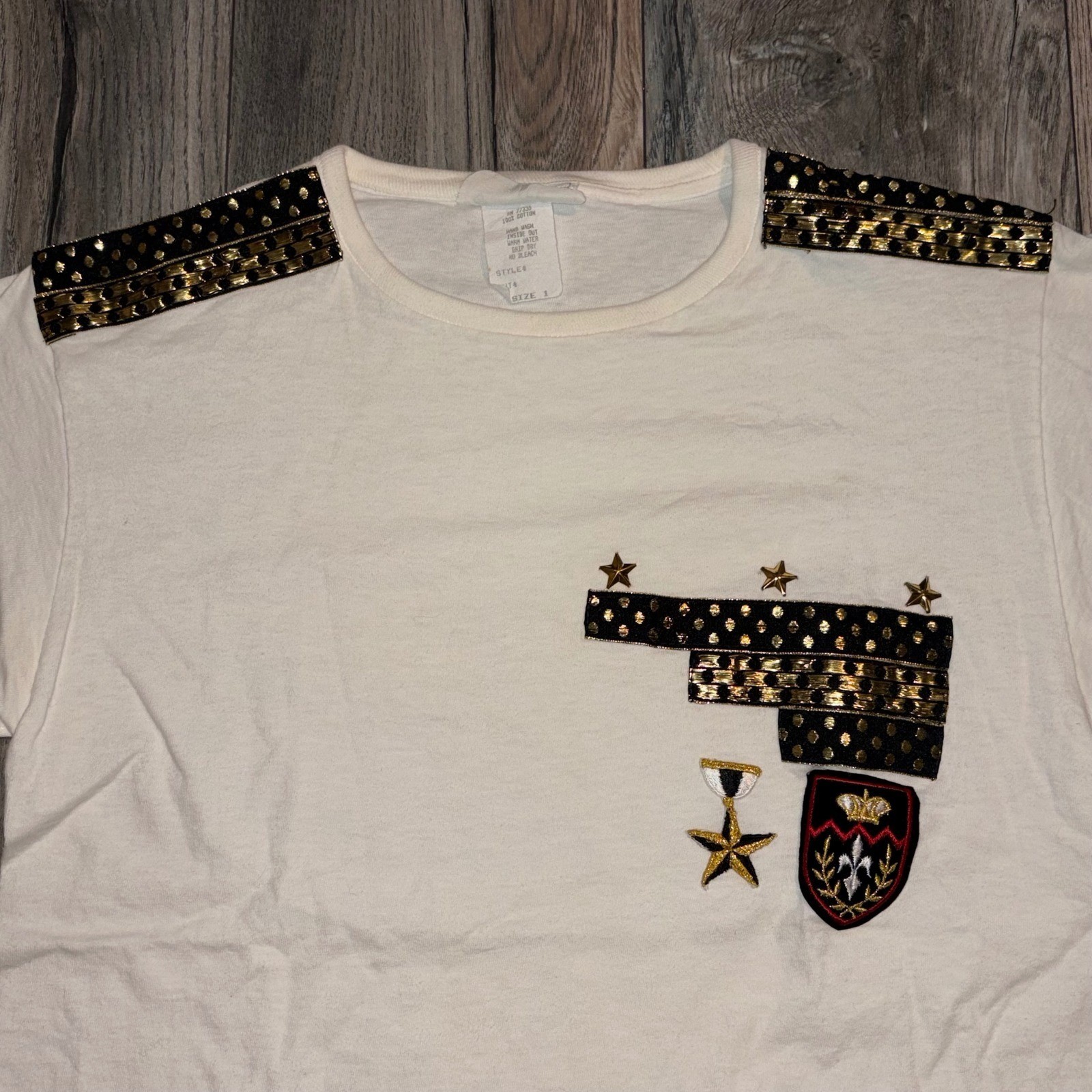 Beverly Hills Place Vintage Military Embellished T-Shirt Cream Gold Stars Size 1