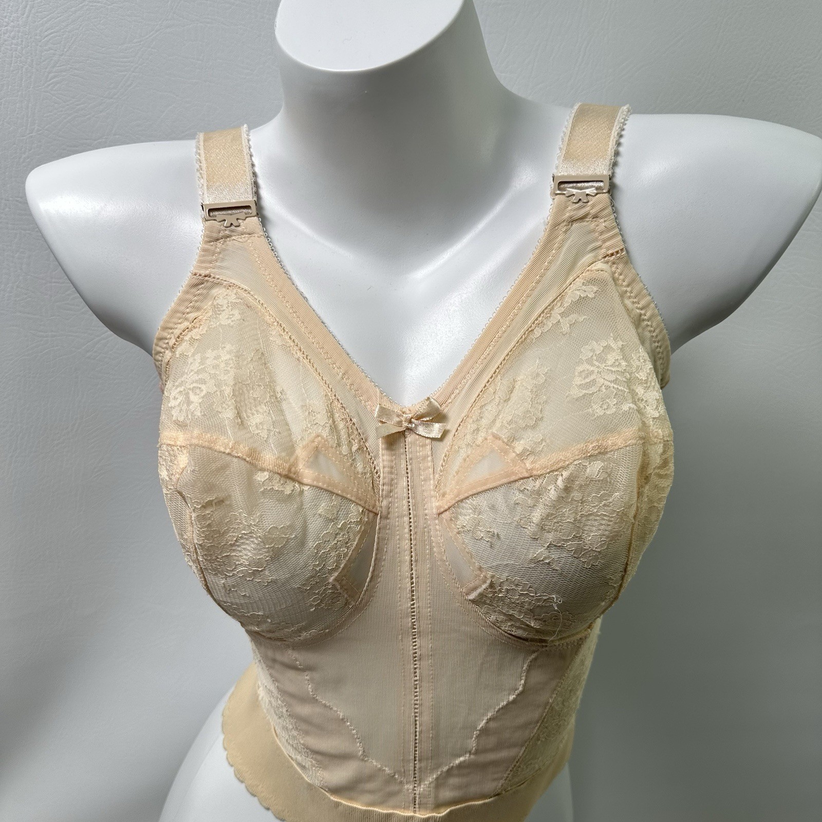 Vintage Bali 3300 Longline Bra 36D Lace Bustier Retro Pin-Up 1985