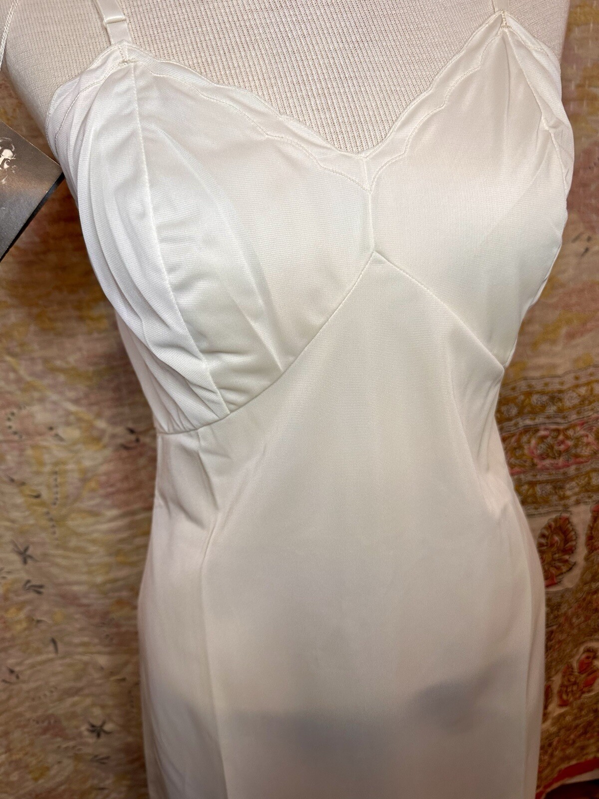 NWT 1960s Vintage Ivory White Slip GAYMODE by Penney’s Scalloped Bridal Romantic