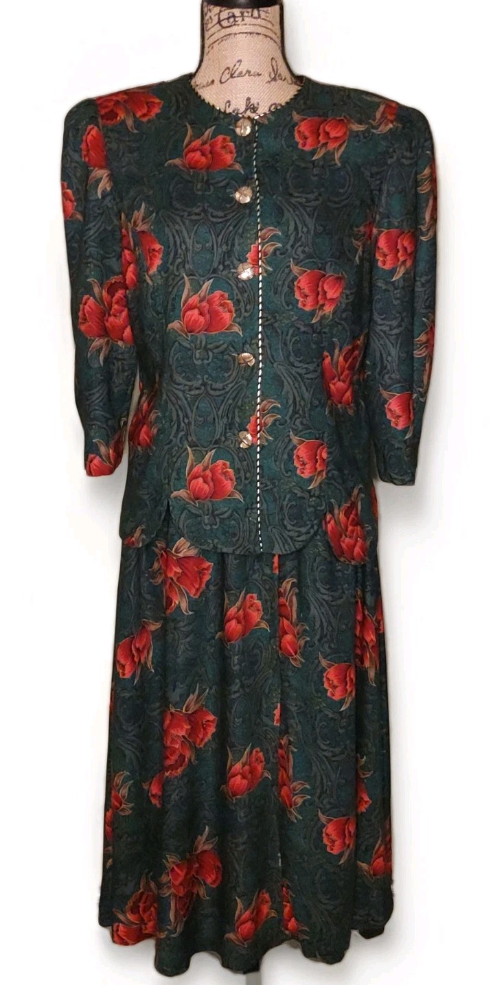 Vintage Ultra Dress NY – Green w/Red Floral Print Rayon Skirt Set – Size 14