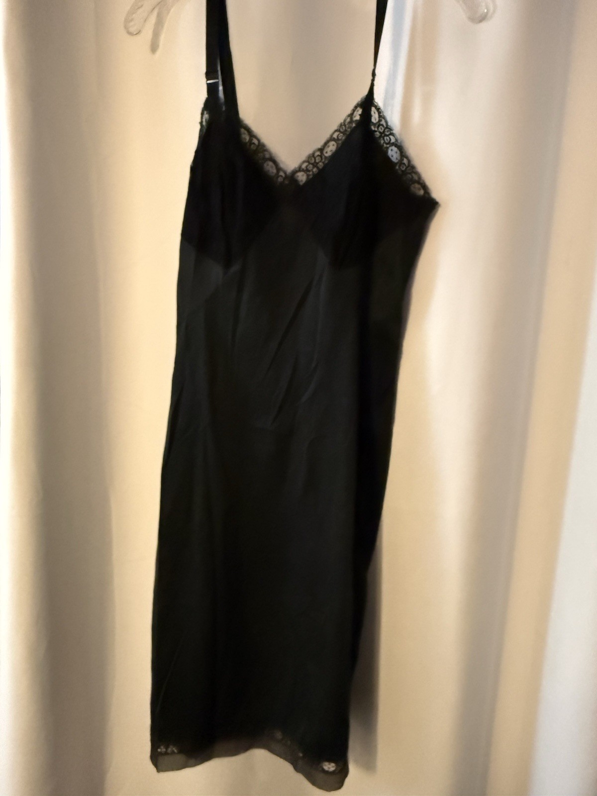 Lot Of 4 Vintage Women’s Full Slips Satin & Lace Assorted Colors & Sizes A111