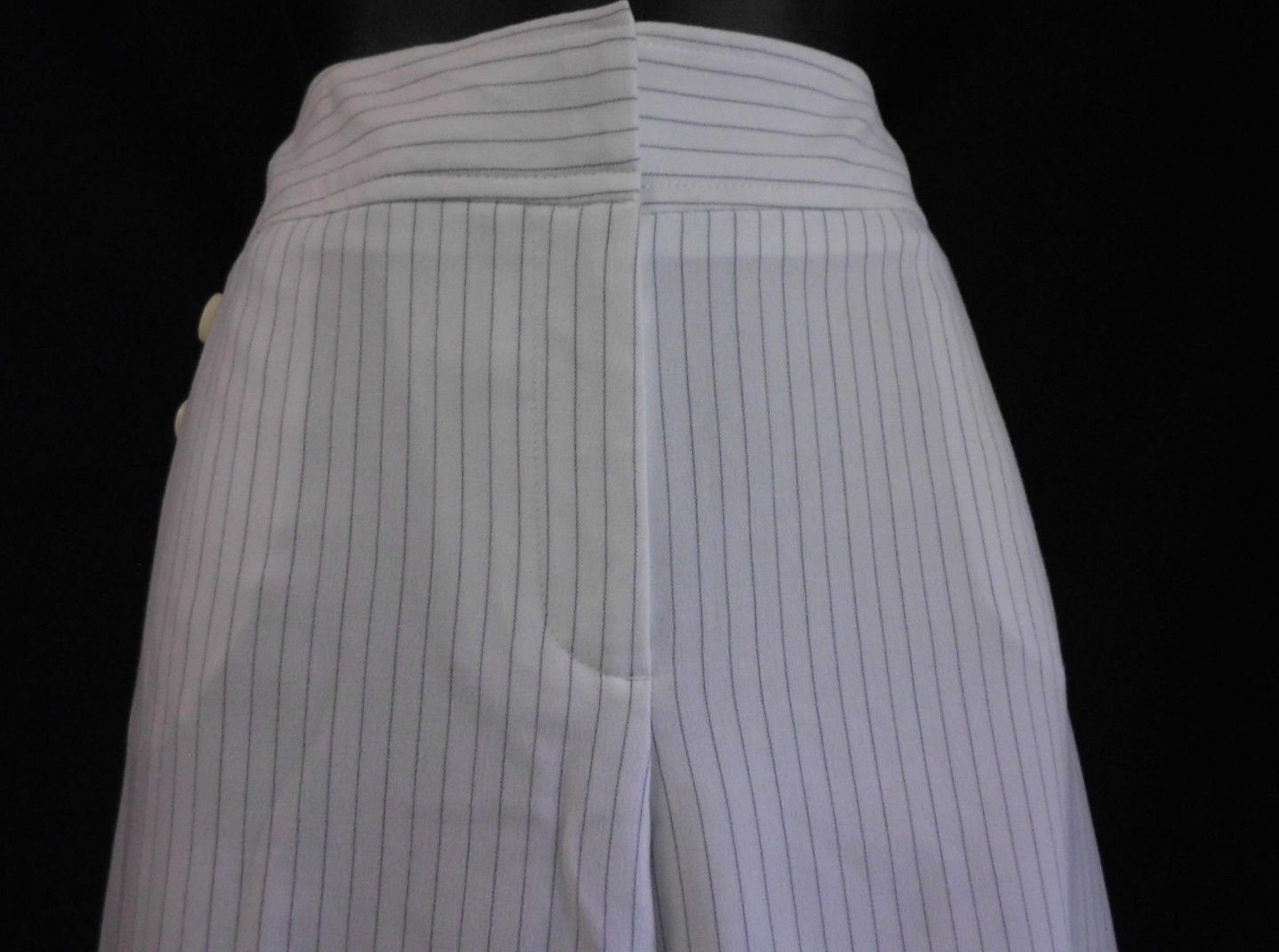 Vintage Apt.9 1990’s Shorts Size 12 NWT White Stripe Blend Cuff Pockets Wide Leg