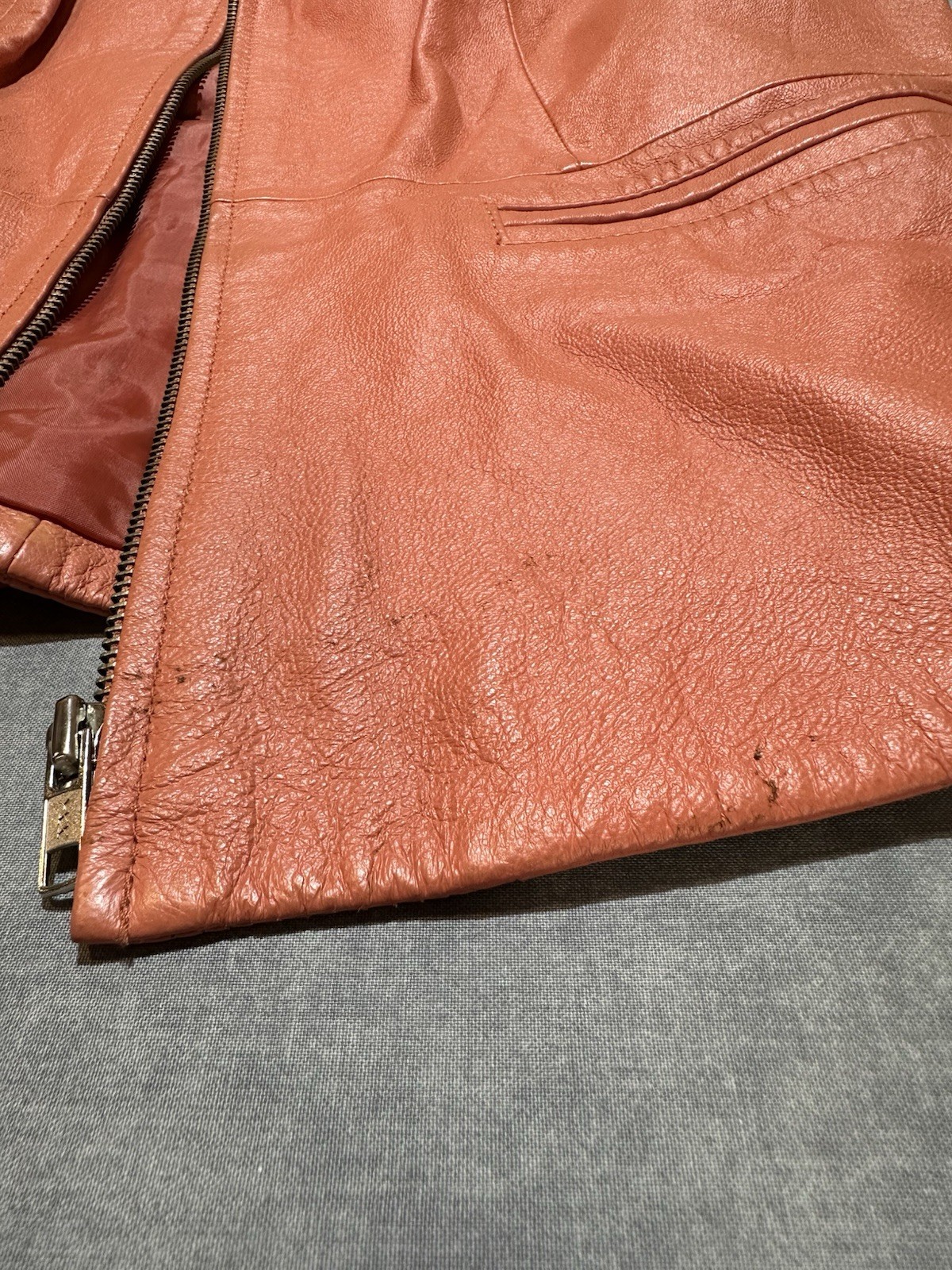 Metro Style Salmon Vintage 90s Collared Sleeveless Leather Vest Size 12 [39]