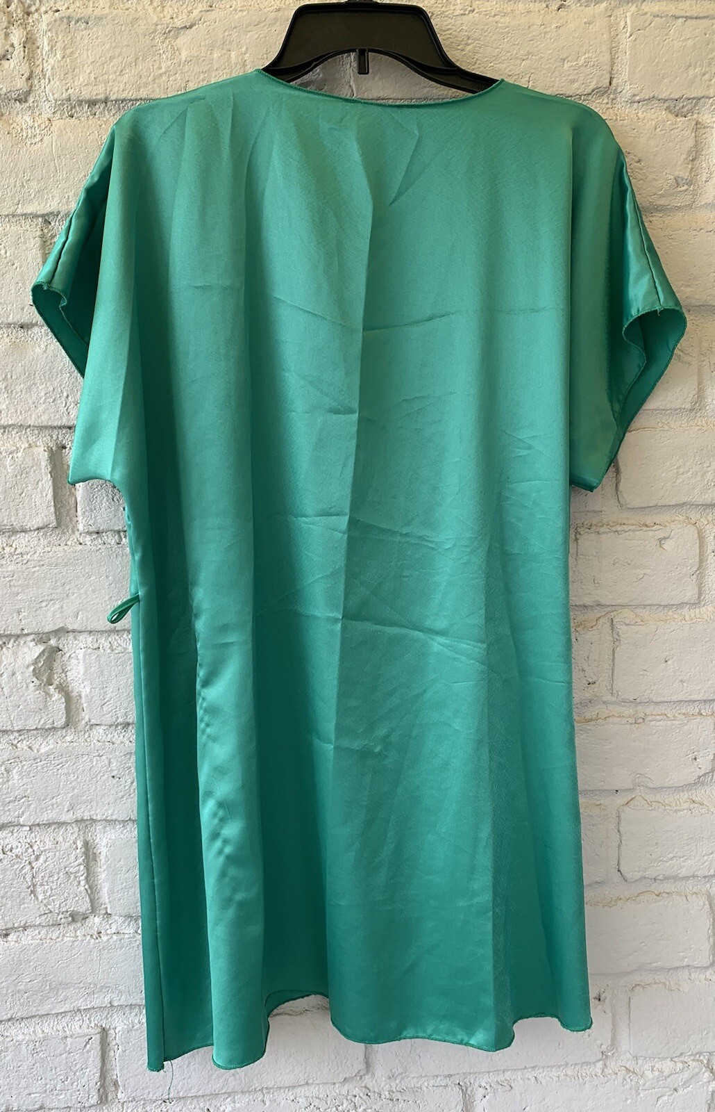 VTG Beth Michaels Green Peignoir Robe Shiny Satin Size 8-10 NO BELT