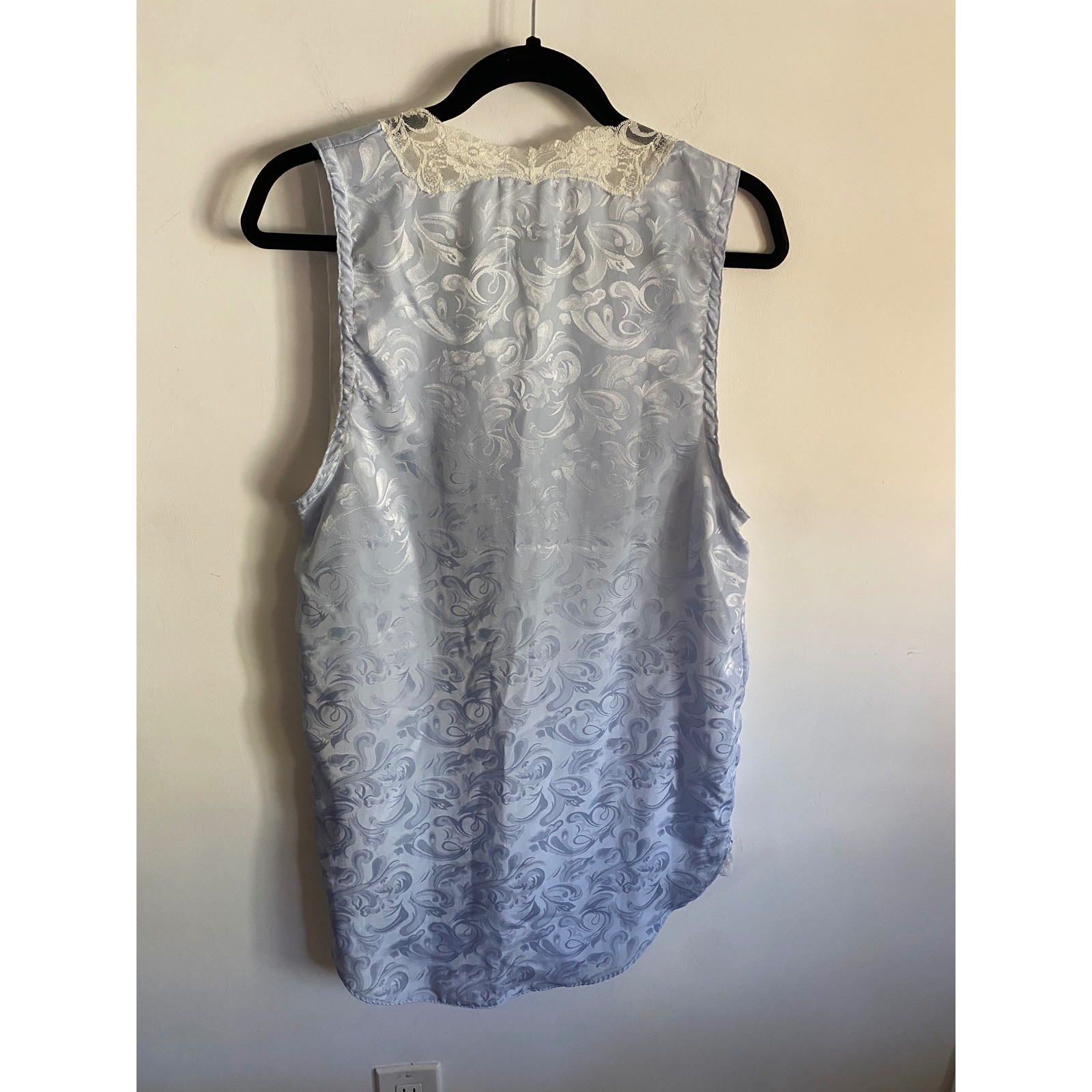 Partners Vintage Light Blue Satin Jacquard Lace Trim Sleeveless Blouse Small