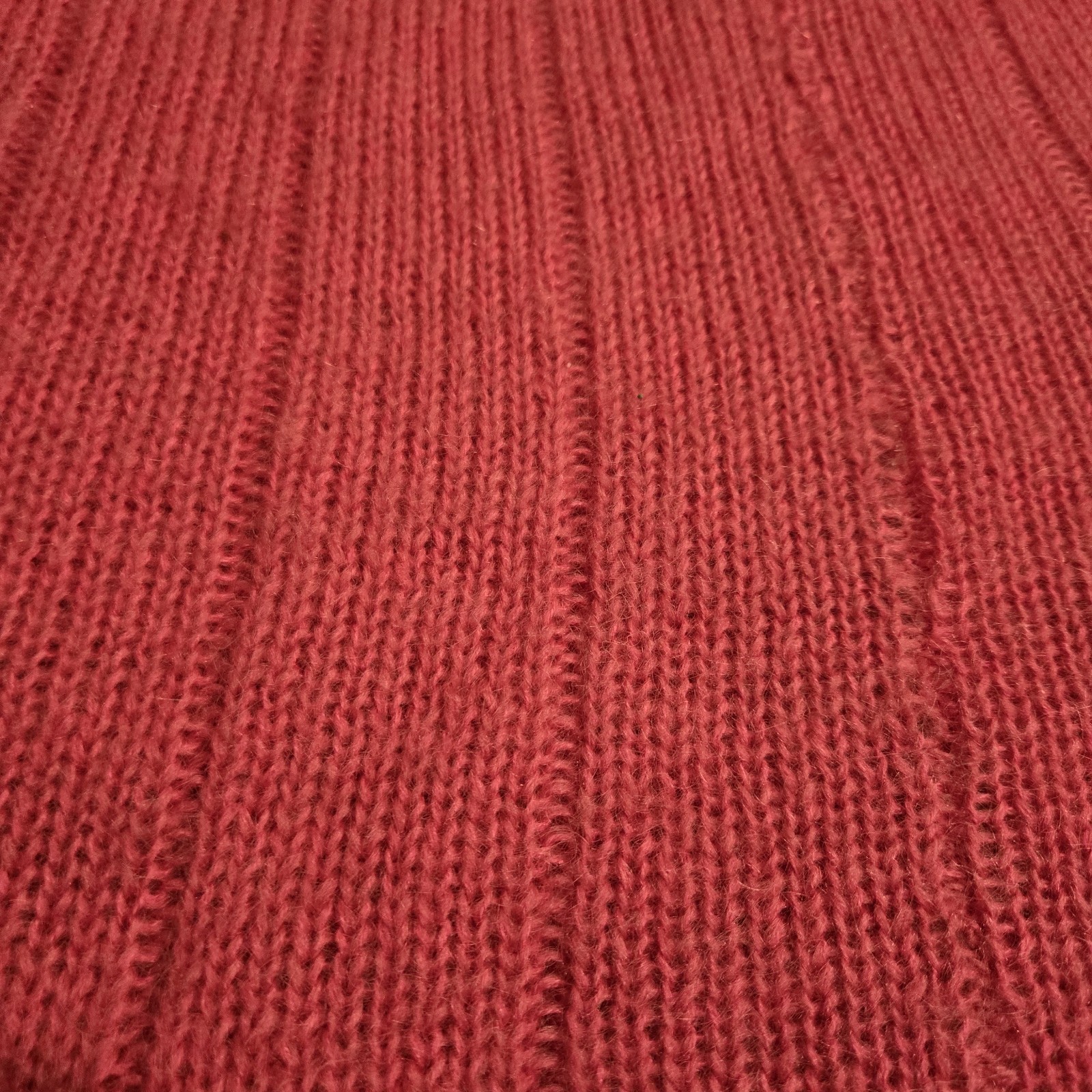 80s Vintage Fuzzy Mohair Blend Long Pullover Sweater Knit Magenta Pink Sz 26 28