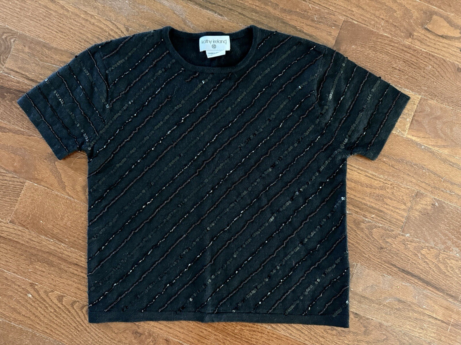 Sz S Black Silk & Wool Short Sleeve Sweater Top Knit Shirt Sequins Beaded Dressy