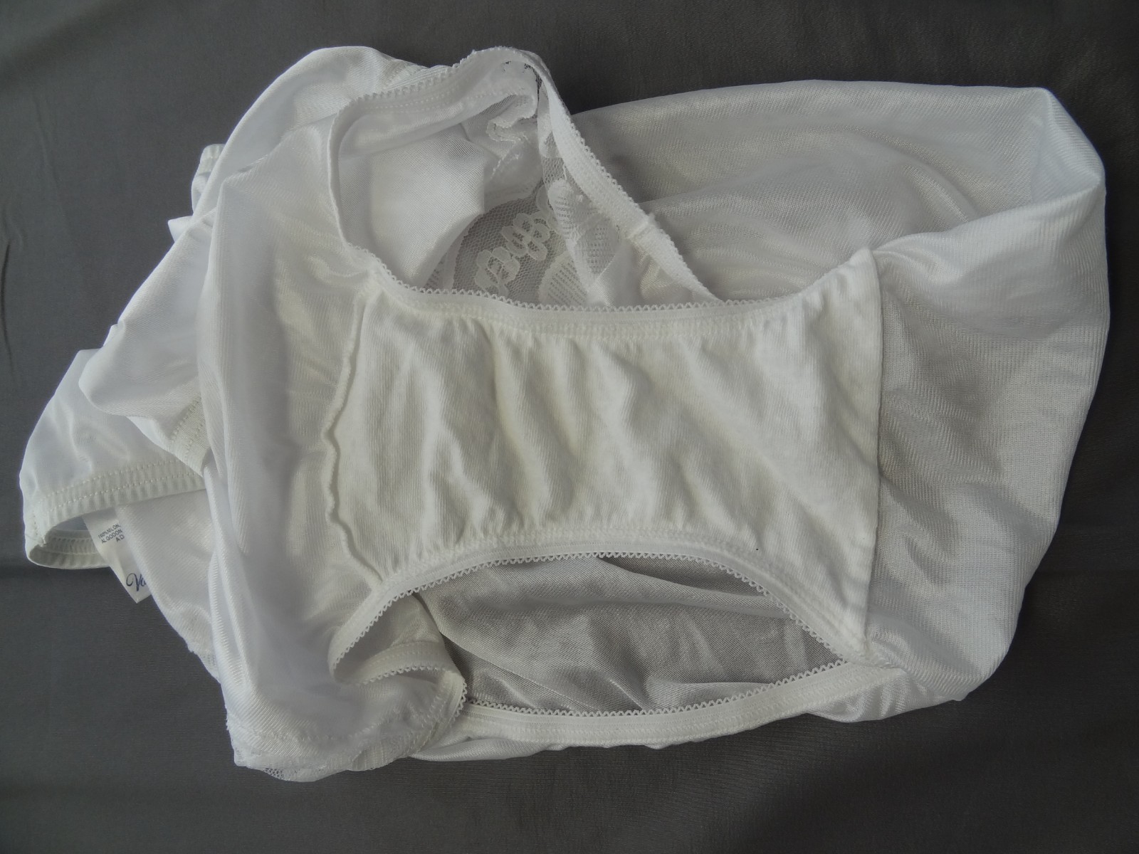 Vanity Fair 7 44 100% Nylon Satin Sheer Hi-Waist Brief Panties White VTG 13-001