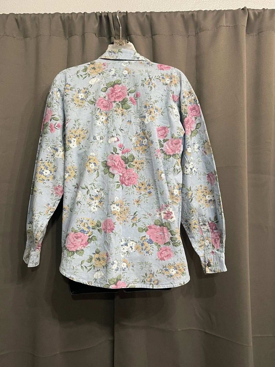 Capacity Vintage 90s Blue Floral 100% Cotton Long Sleeve Button Up Shirt Size S