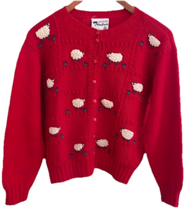 44 Vintage Handknits of New Zealand Wool Cardigan Sweater S Sheep