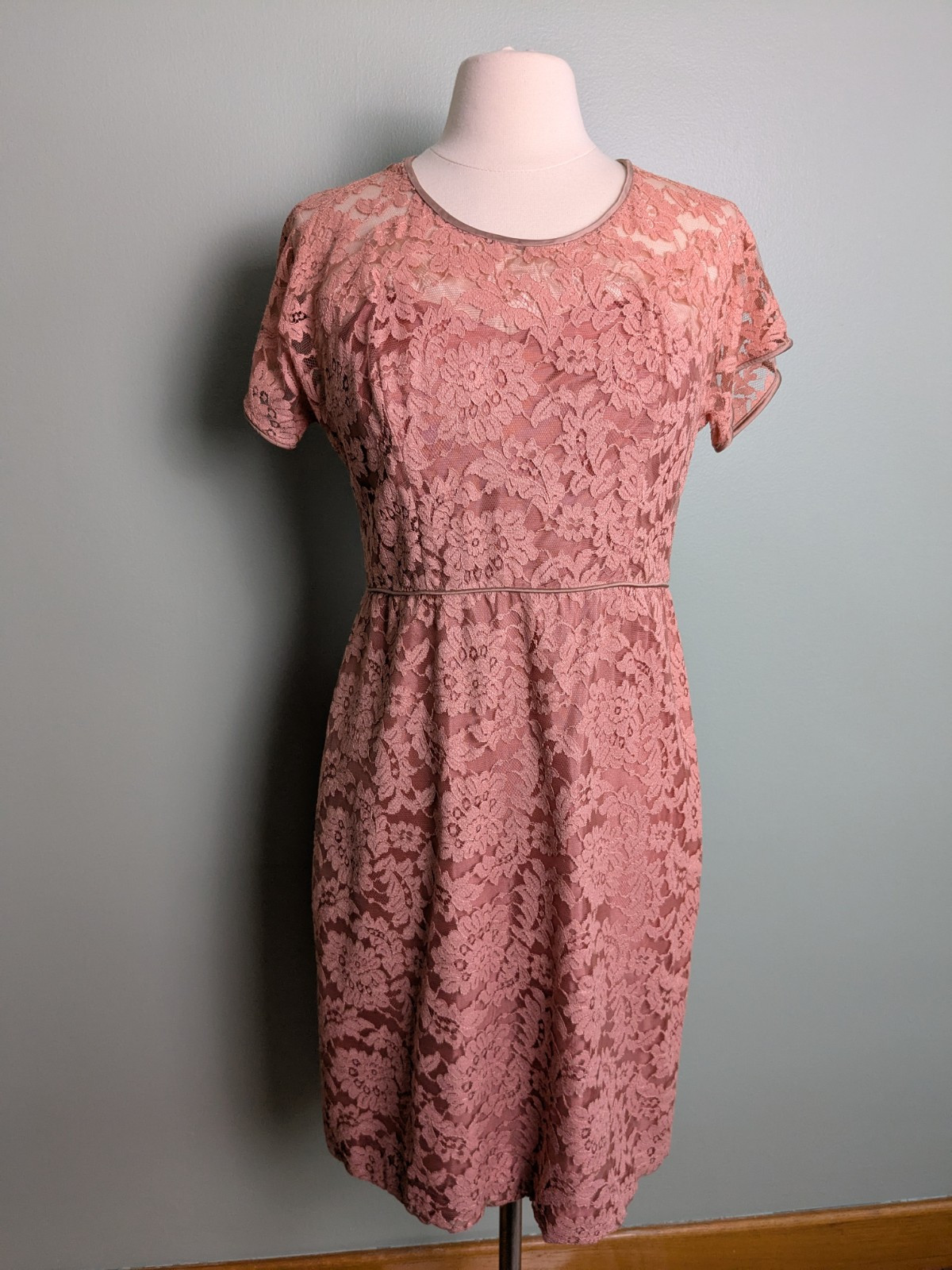 As Is Dusty Pink Lace Overlay Ferman O’Grady Pencil 1950s Vintage Dress