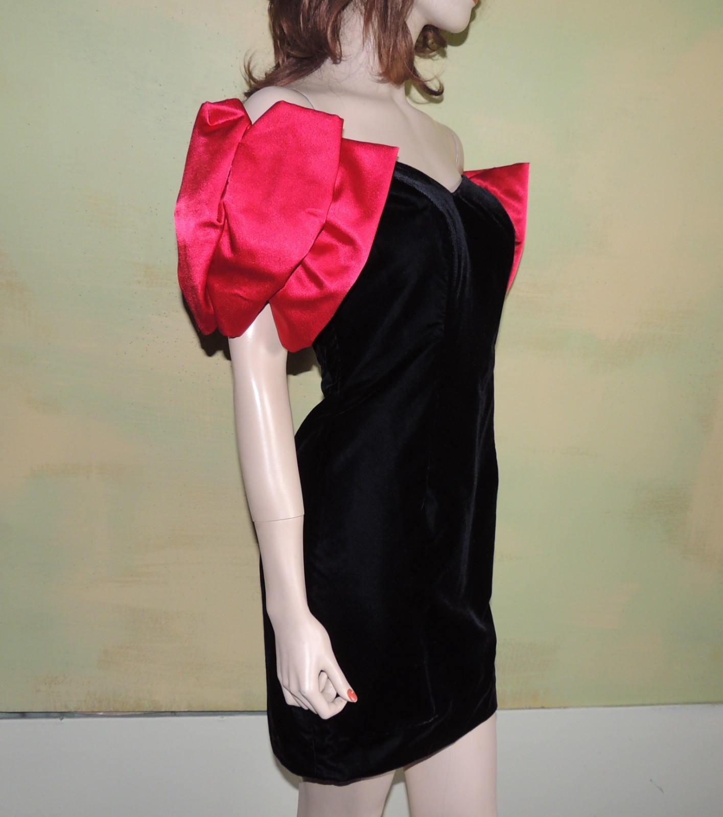8 Vintage 80’s Dress Late Edition Black Velvet & Red Satin Sleeves