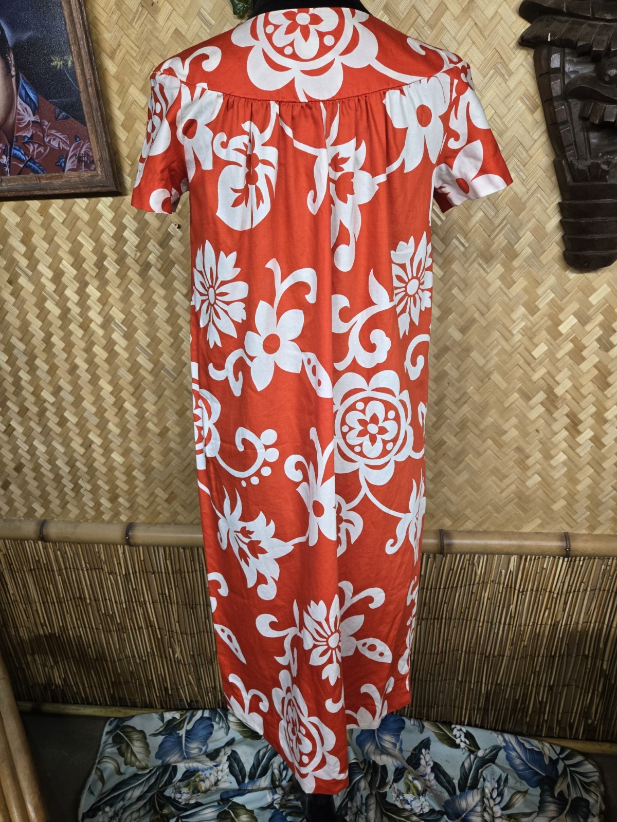 Vintage Waltah Clarke’s Hawaiian Aloha Dress w1079