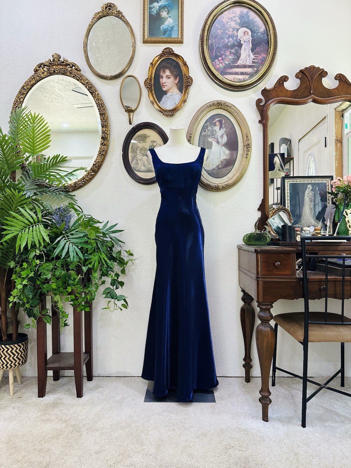 Vintage Alex Evenings Iridescent Electric Blue Purple Bias Cut Maxi Gown