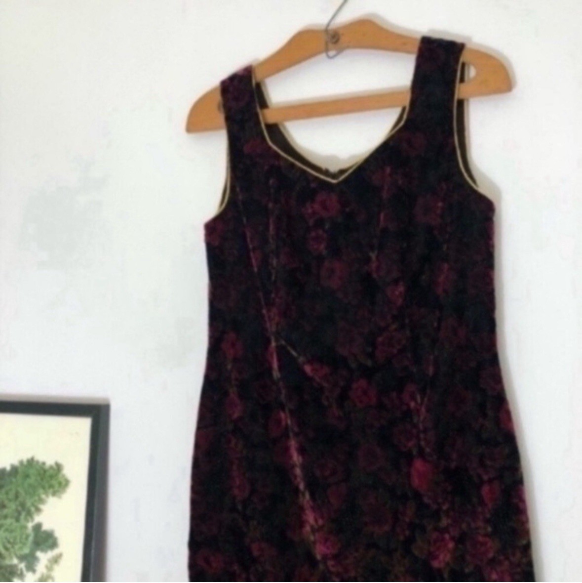 Vintage Lisa Michaels Petite glitter and velvet dark floral dress size 10