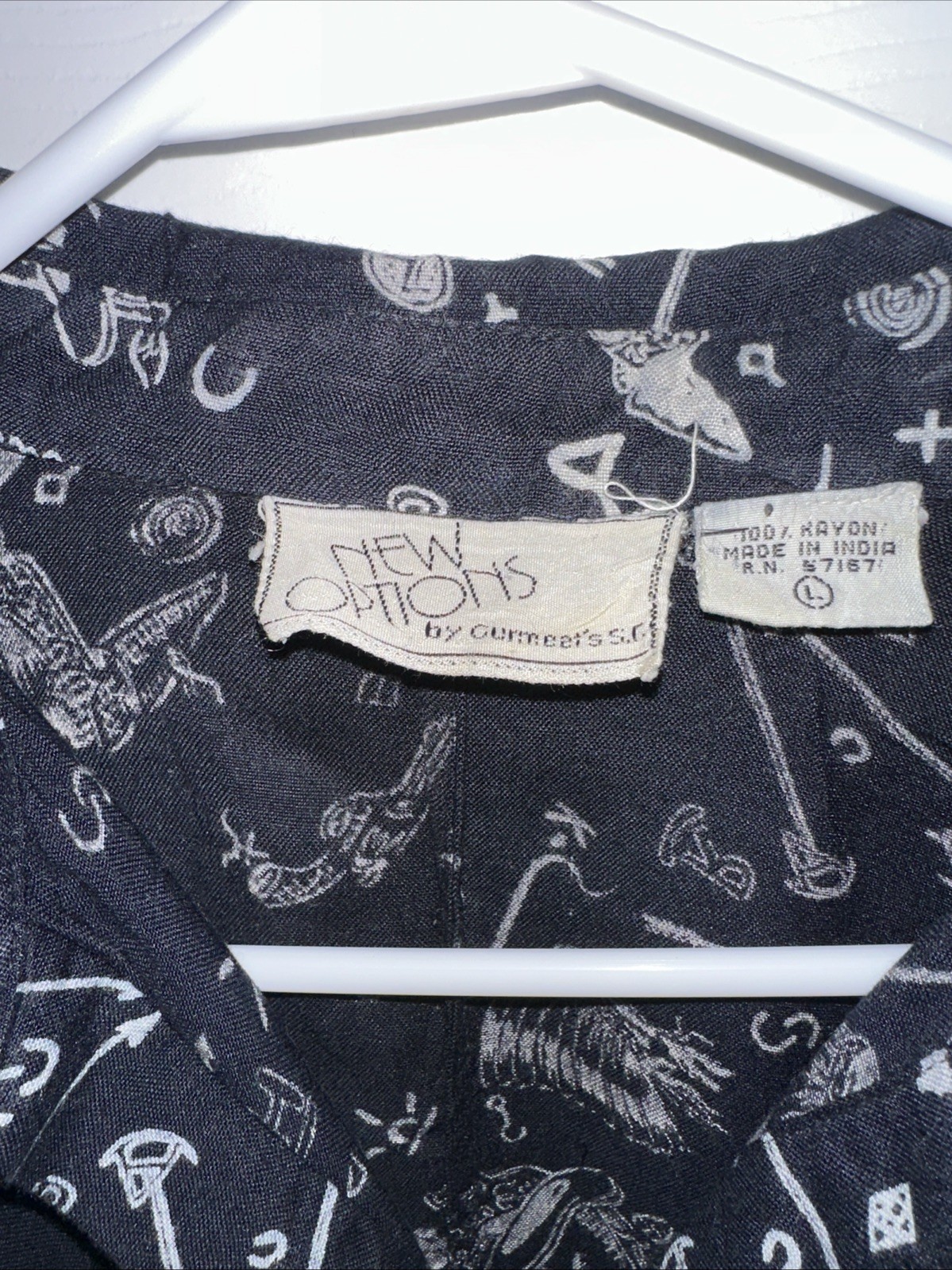 Vintage 90s New Options Lucky 777 Arrow Abstract Rayon Womens Button Up Blouse L
