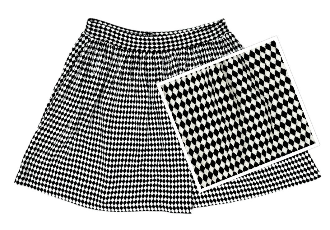 Vintage 90s Black White Geometric MINI Skirt M Elastic Waist A Line USA Indie