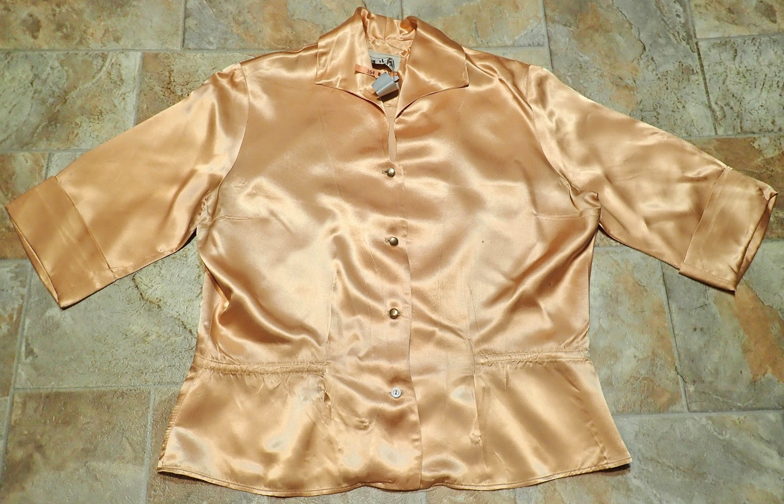 Vintage 50’s DALAS Peach Satin Shirt Jac Blouse Rockabilly Tailored M/L 42″ Bust