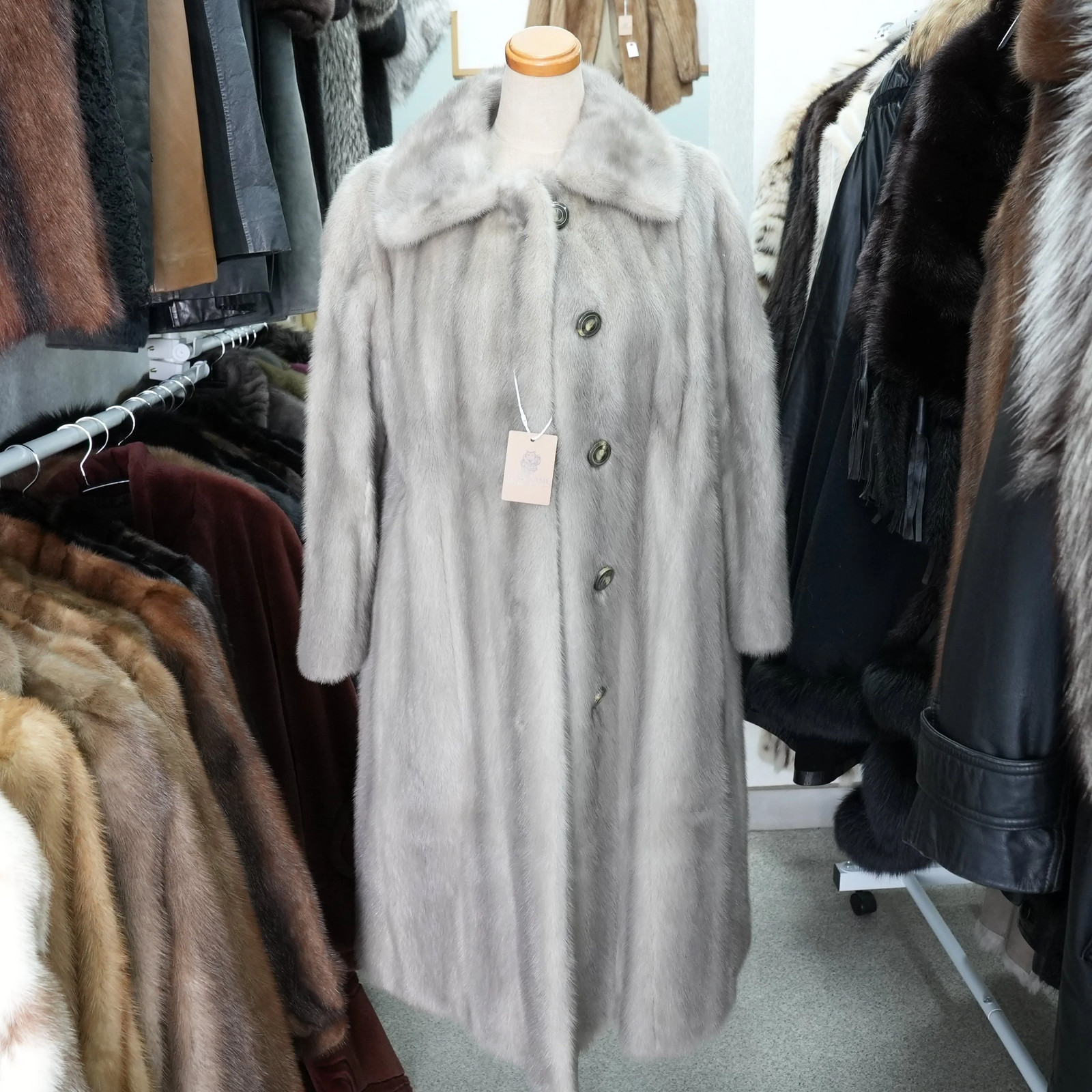 Sapphire Mink Long Coat A-LINE – Genuine Vintage Fur From Japan