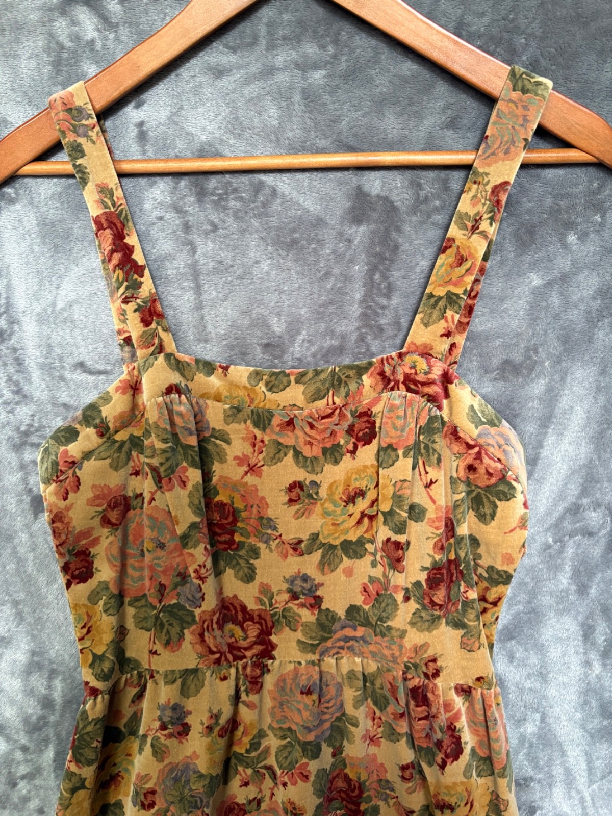 VTG Lang Original Small Country Romantic Dress Velvet Sleeveless Textured