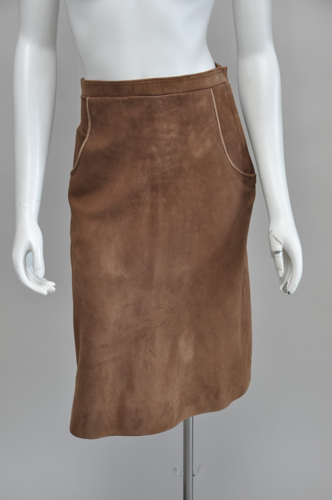 Vintage 1960s Soft Chocolate Brown Suede Leather Skirt Boho Luxe Pockets S