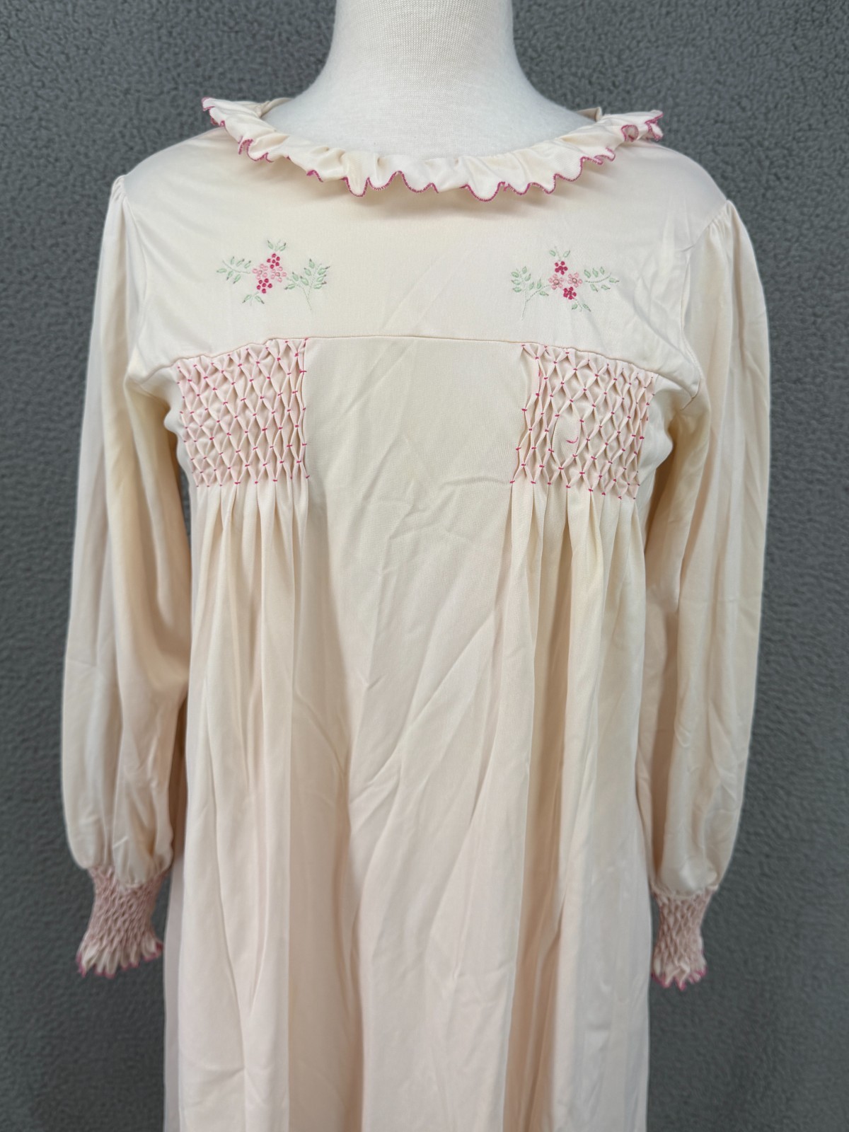 Vintage 60’s Nightie Nylon Nightgown Night Shift size M Embroidered Long Sleeve