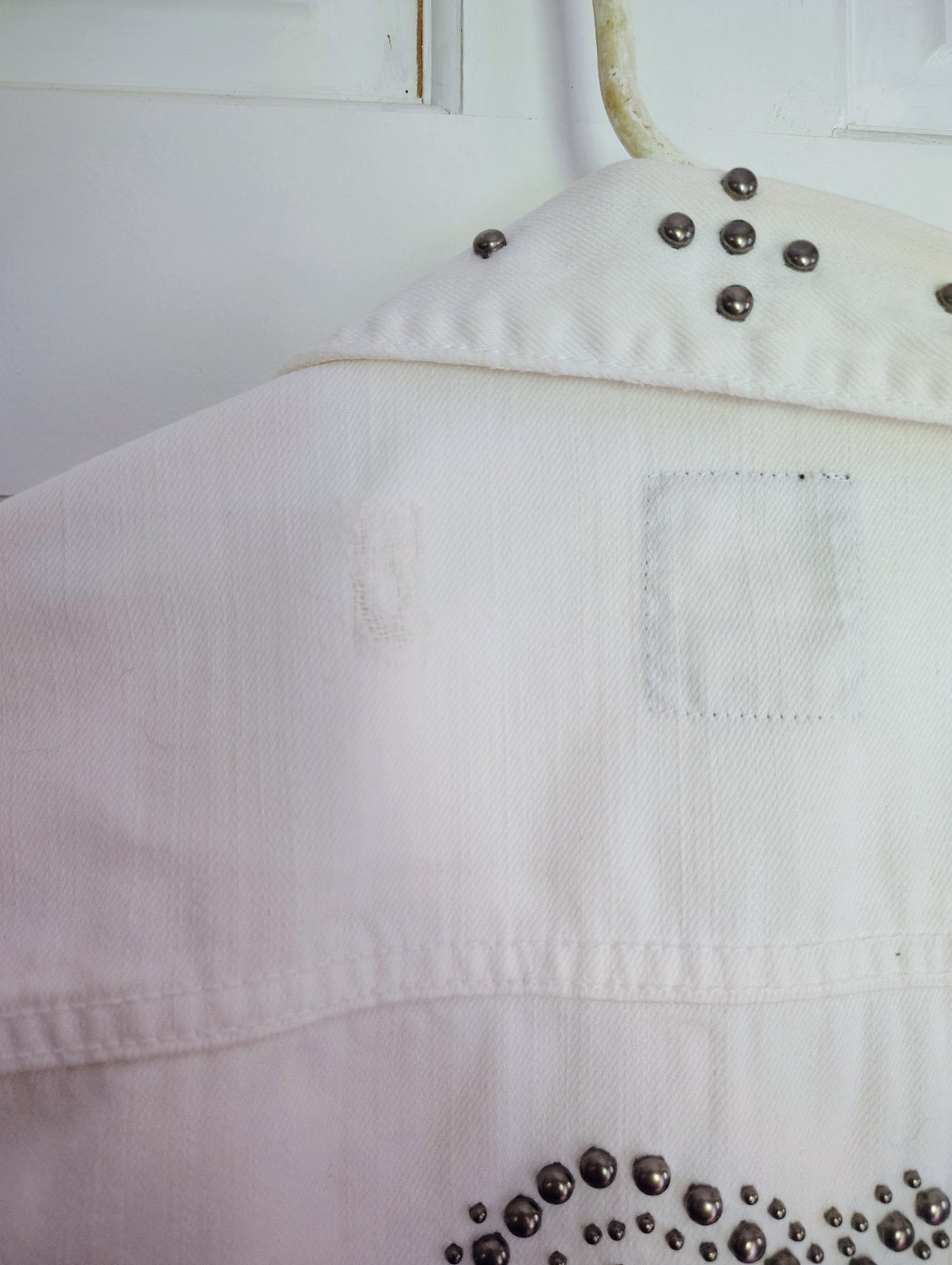Lucky Brand Studded Denim Jacket XL White Cream Heavy Metal Studs Boho Medallion