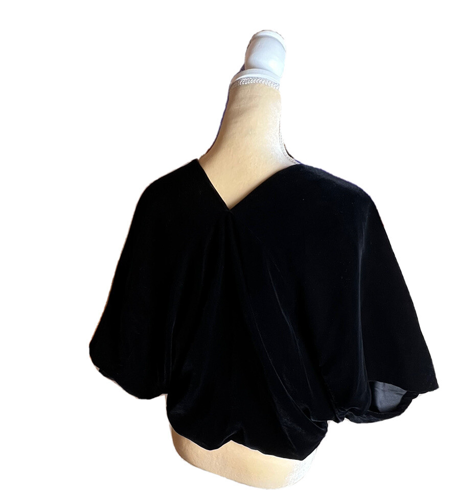 Vintage Giorgio Armani Black Velvet Bolero Shrug Satin Liner W/Studded Signature