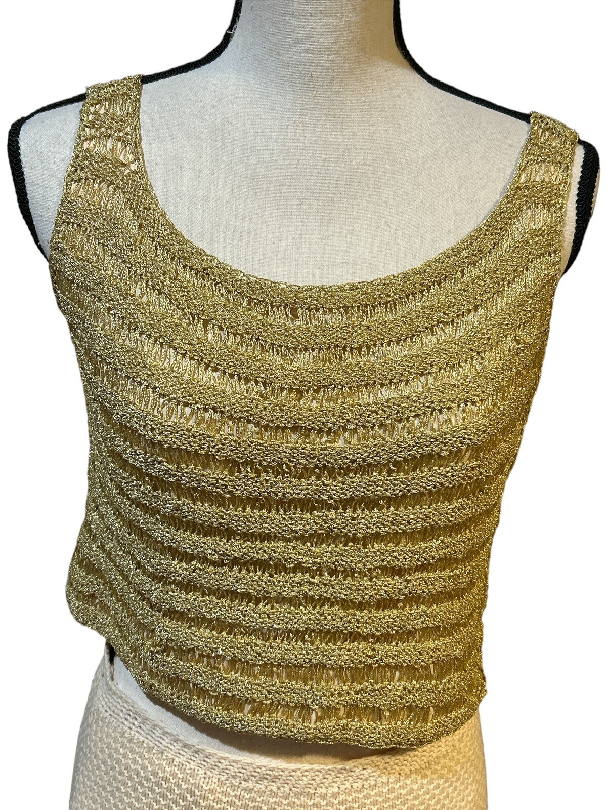 Vtg THE KNITTING NEEDLE Handmade Knit Sweater Set Cream/Gold Classy Designer