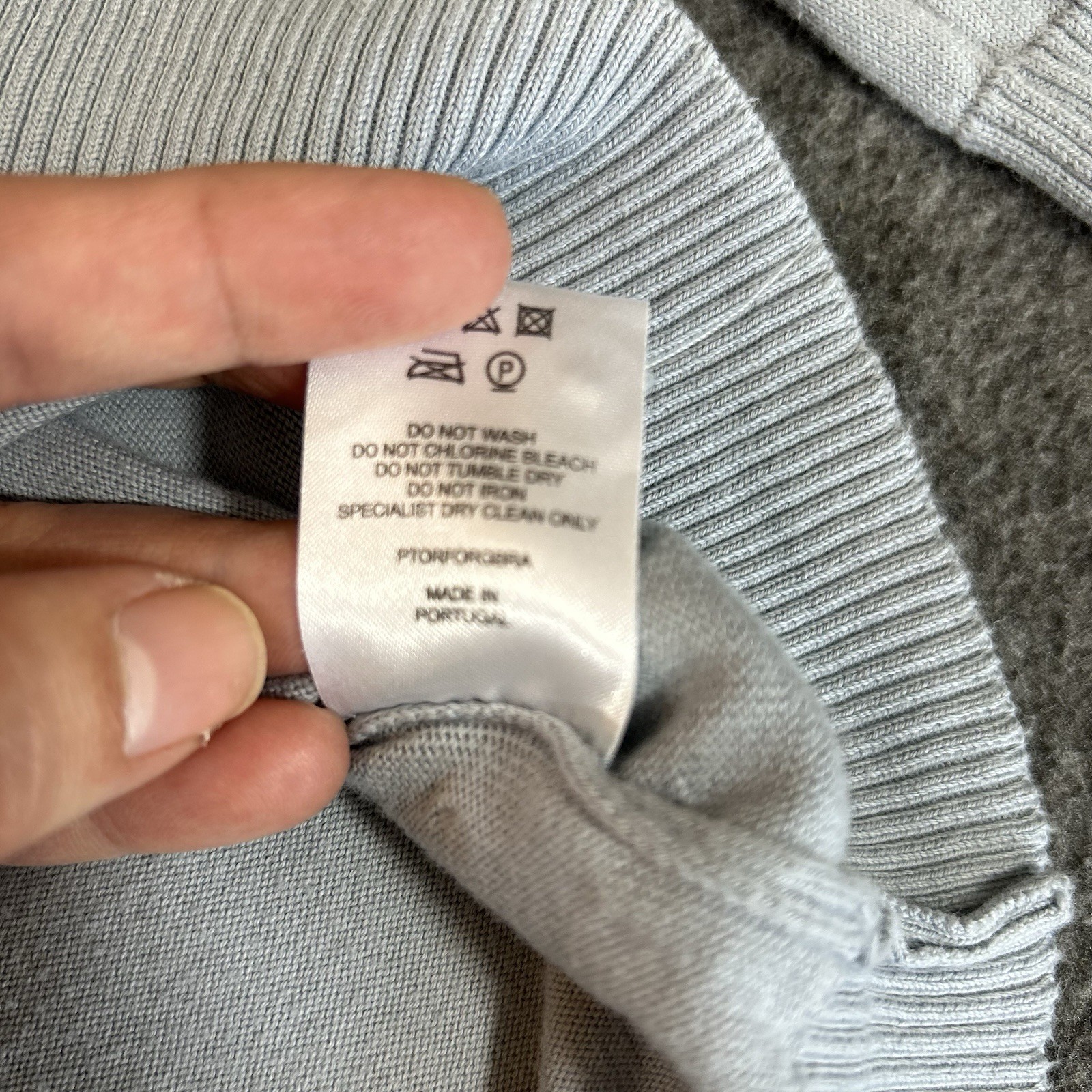 Vintage Burberry London EKD Embroidered Logo Size Large Light Blue 100% Cotton