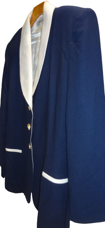 Vintage 1980’s „Sara Roberts” Designer Navy and Cream Blazer with Gold Detail 12